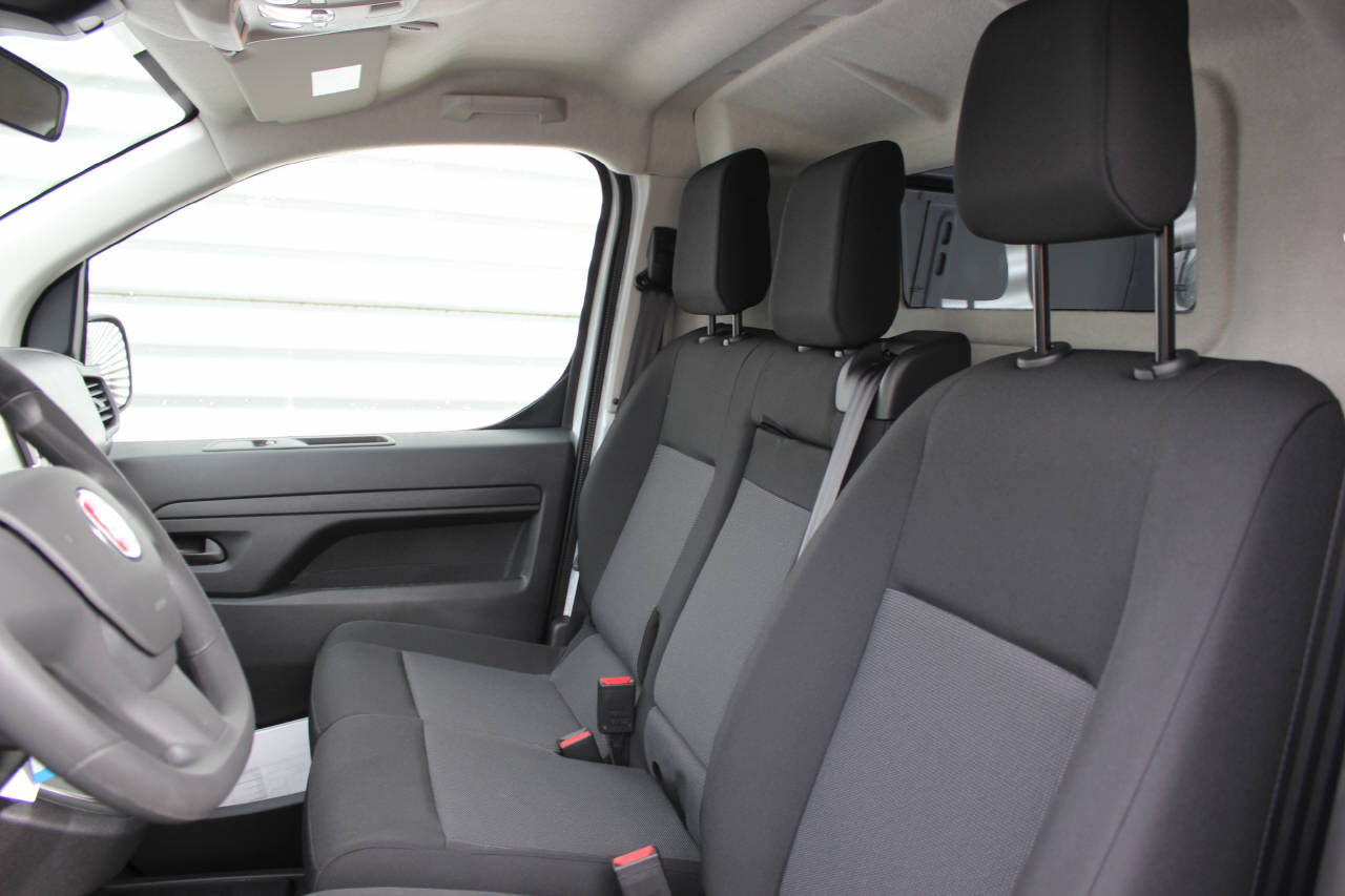 FIAT E-Scudo Kaw. L2 verglast 50 kWh Business Swiss Edition-image-9