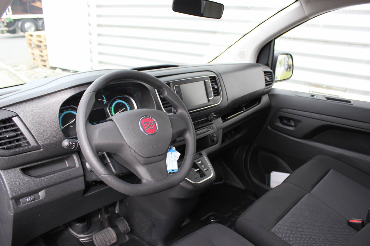 FIAT E-Scudo Kaw. L2 verglast 50 kWh Business Swiss Edition-image-7