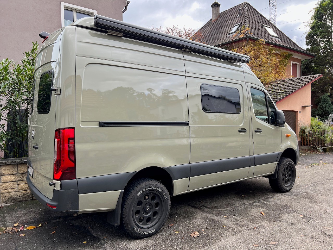 MERCEDES-BENZ Sprinter 419 CDI Standard 9G-TRONIC 4x4-image-3