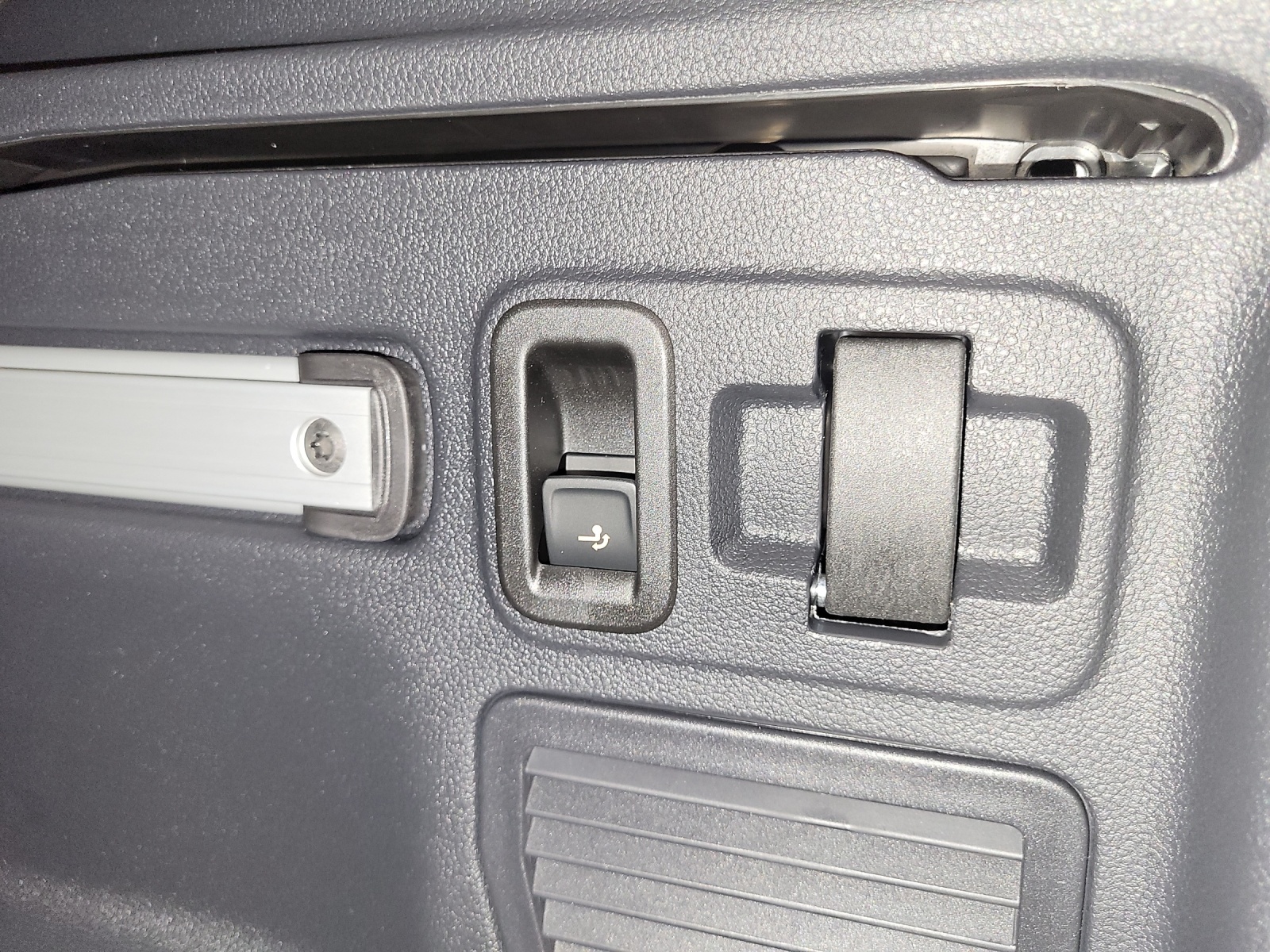 VW Touran 1.5 TSI Comfortline DSG-image-11