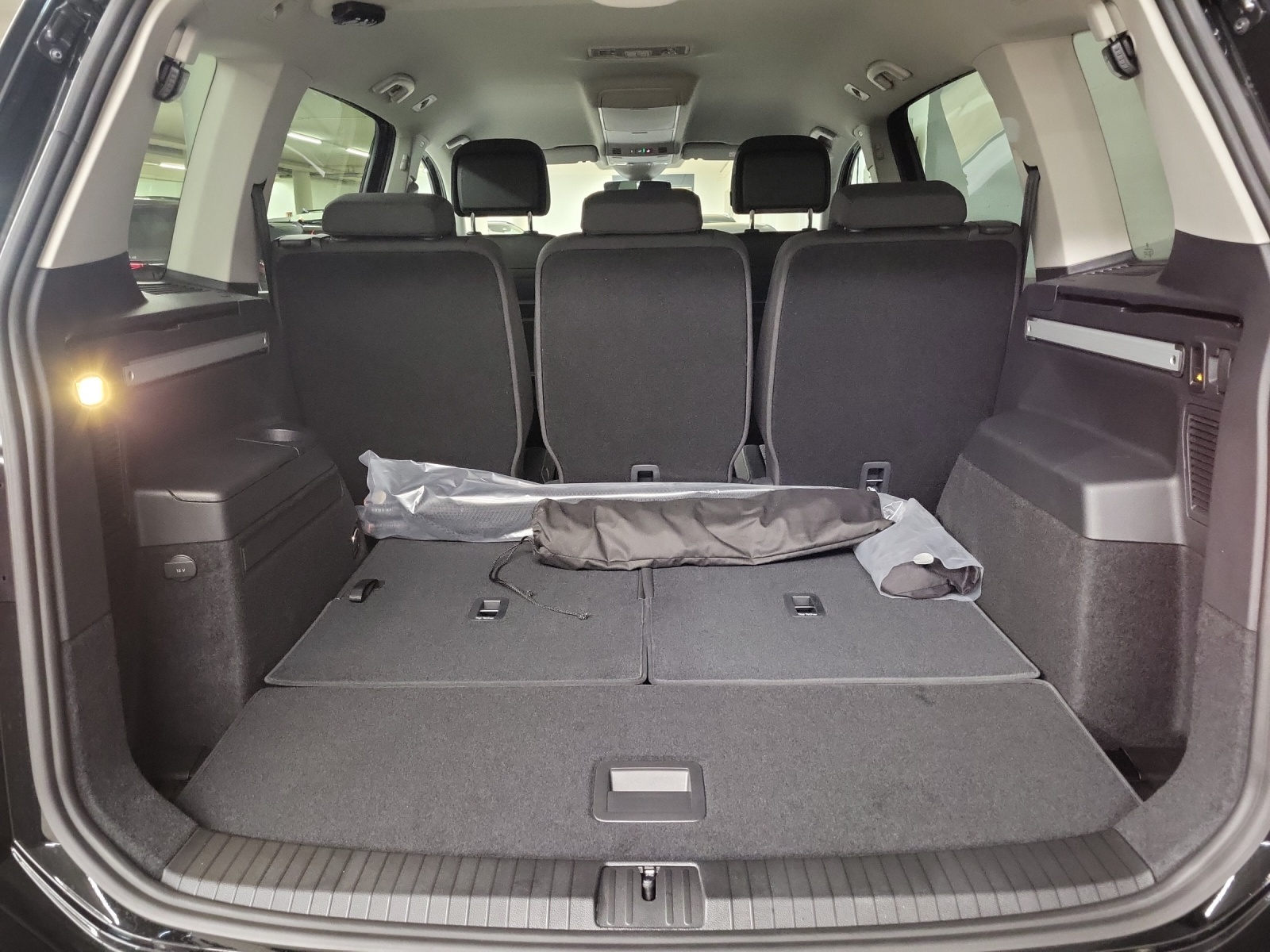 VW Touran 1.5 TSI Comfortline DSG-image-9