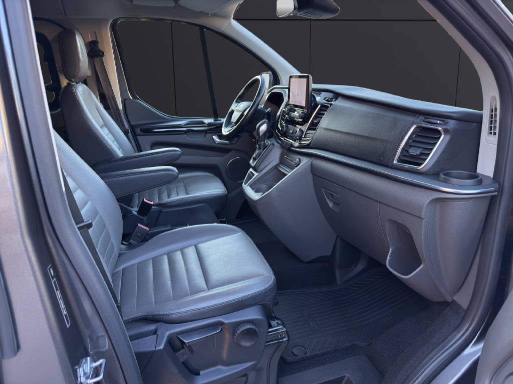 FORD Tourneo Custom 320 L1 2.0 TDCi 185 Titanium-image-9