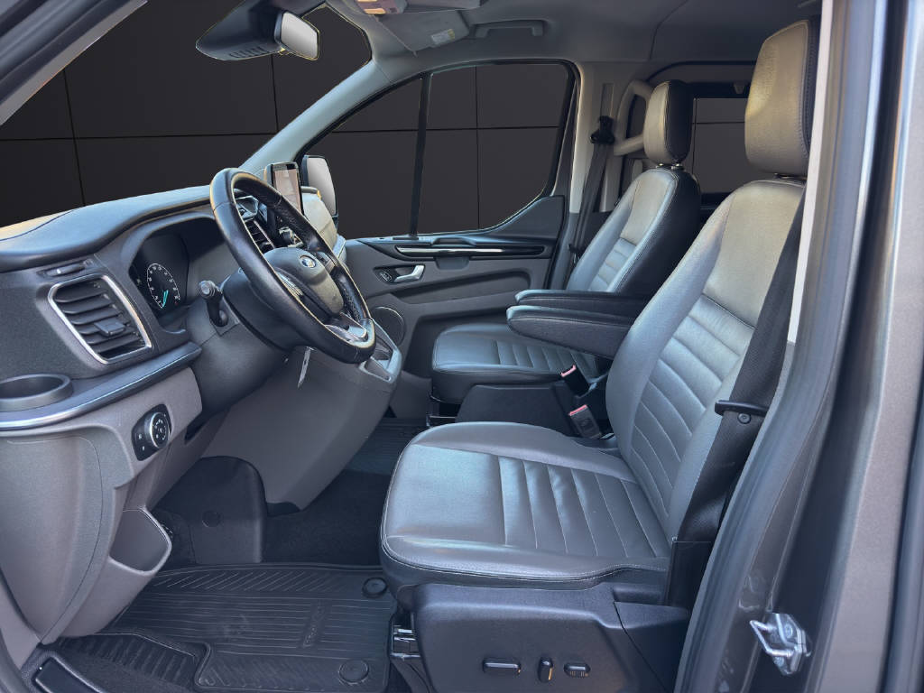 FORD Tourneo Custom 320 L1 2.0 TDCi 185 Titanium-image-8
