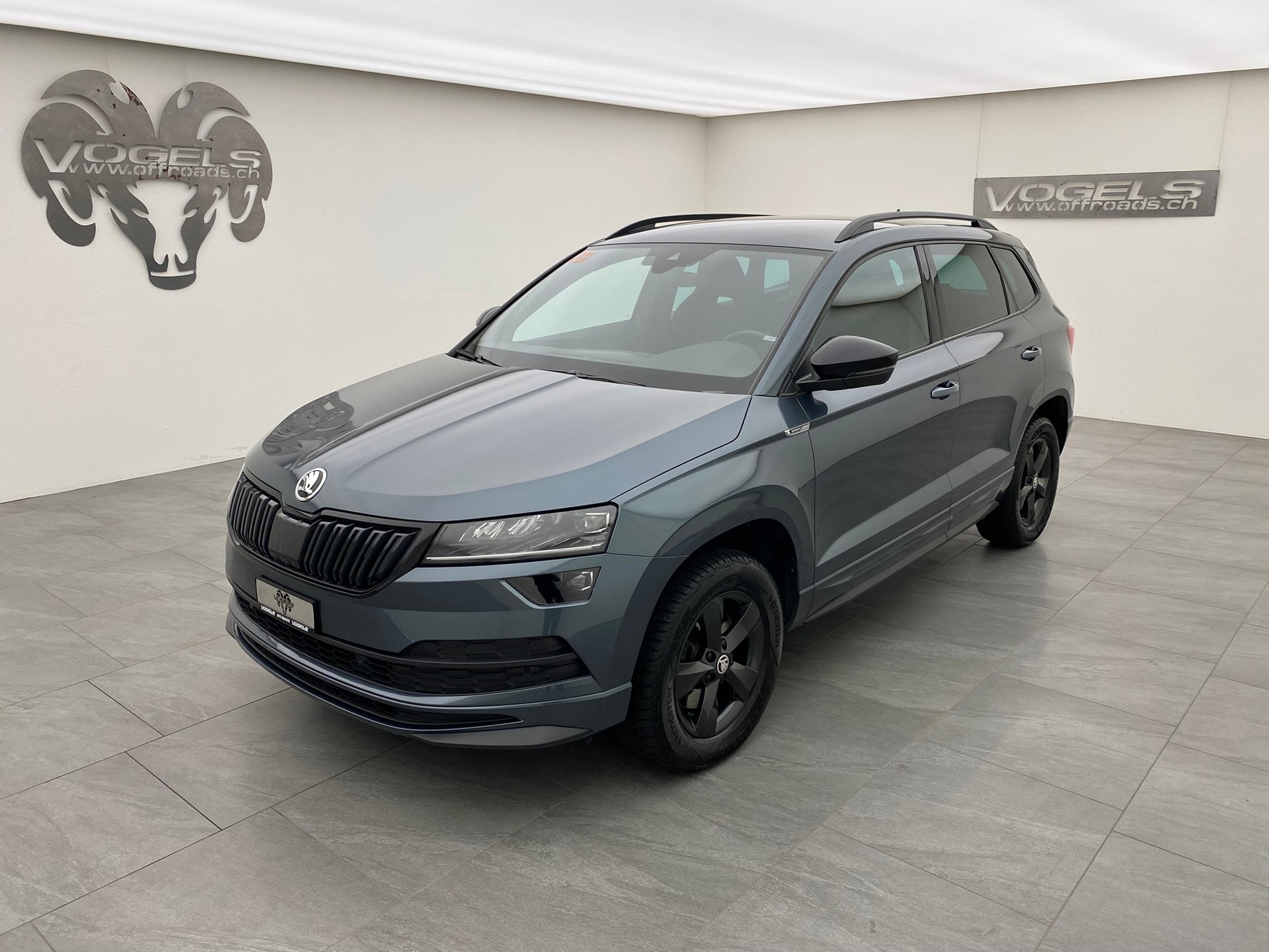 SKODA Karoq 2.0 TDI SCR SportLine 4x4 DSG-image-0