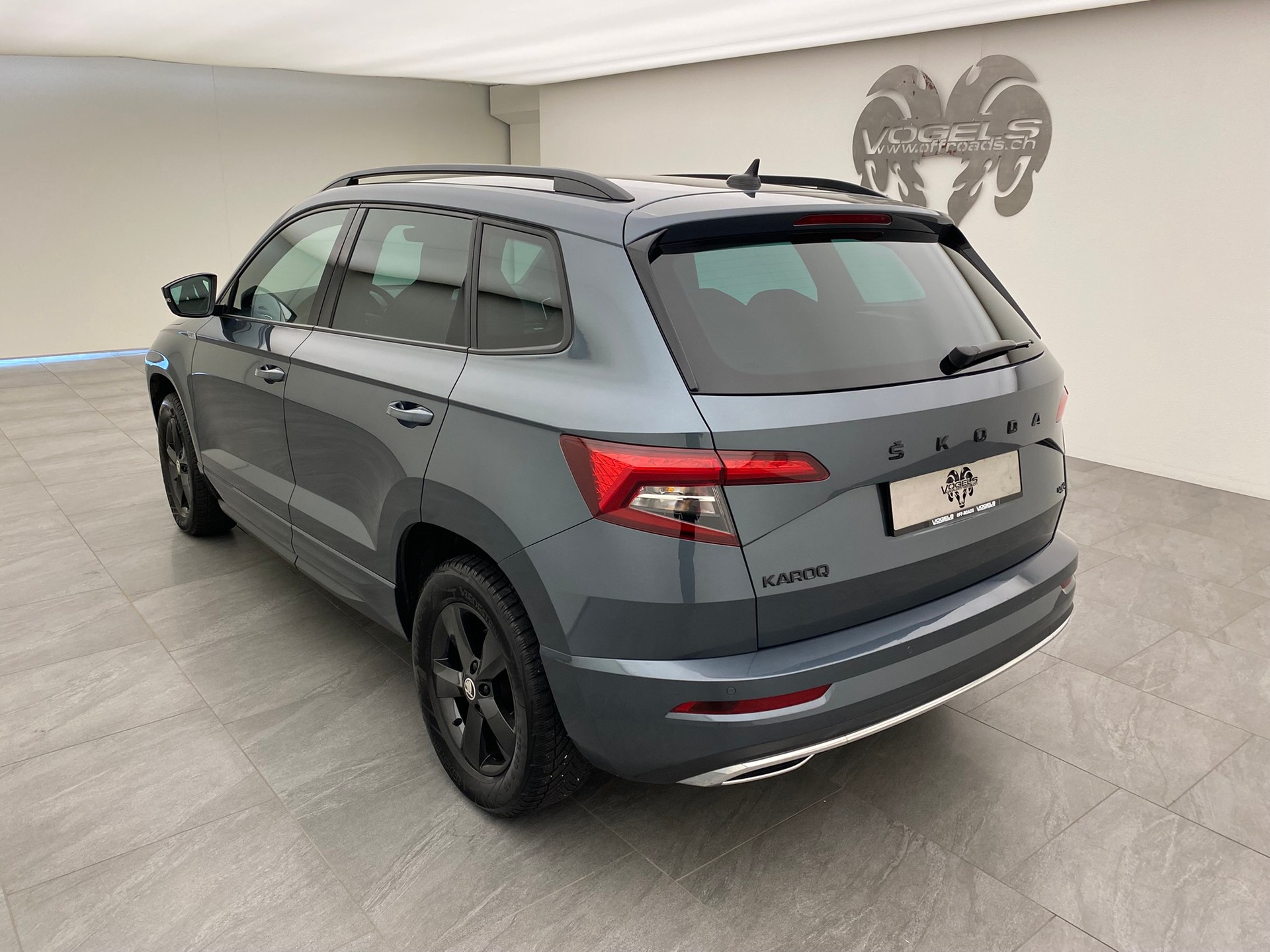 SKODA Karoq 2.0 TDI SCR SportLine 4x4 DSG-image-5
