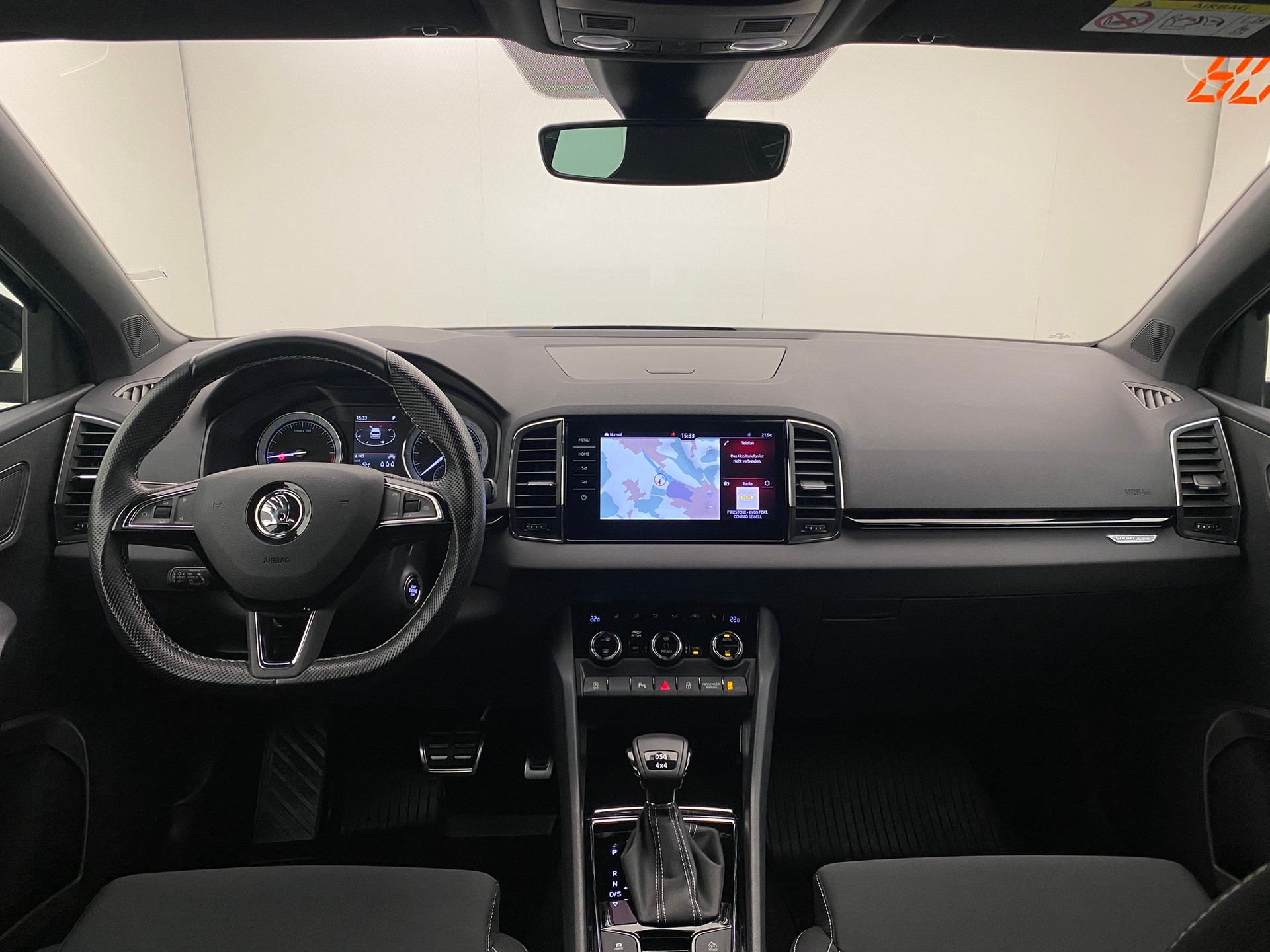 SKODA Karoq 2.0 TDI SCR SportLine 4x4 DSG-image-7