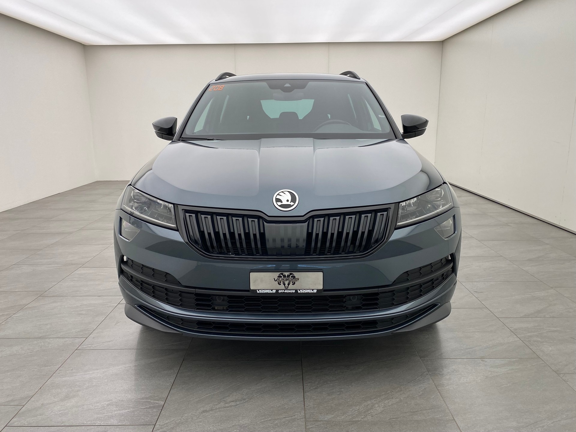 SKODA Karoq 2.0 TDI SCR SportLine 4x4 DSG-image-1