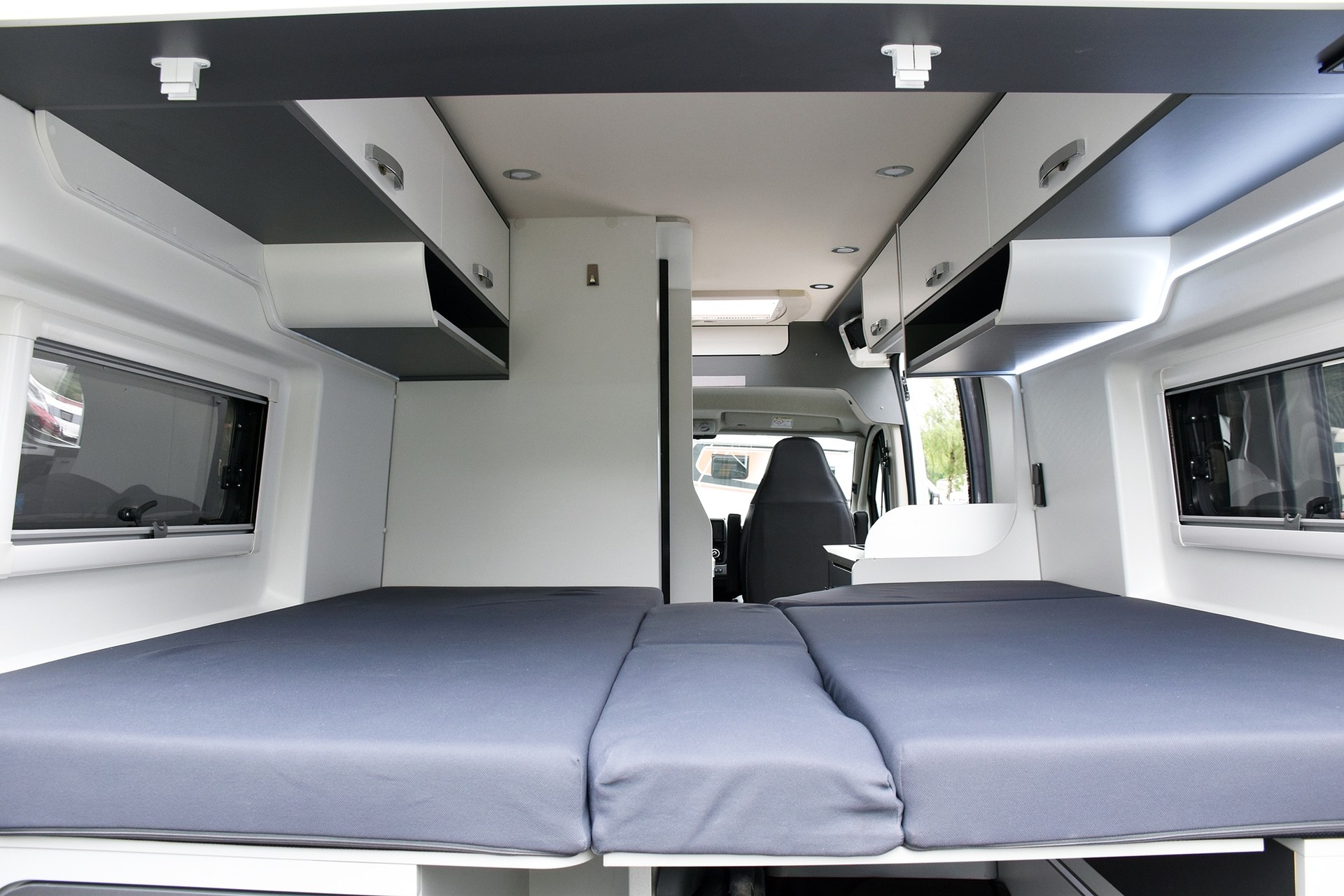 PILOTE V 600 J PREMIUM 2,3 DIESEL 9G-AUTOMAT FIAT DUCATO MJ 140-image-10