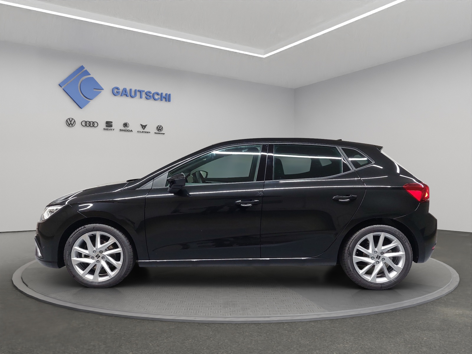 SEAT Seat Ibiza MOVE FR-image-1