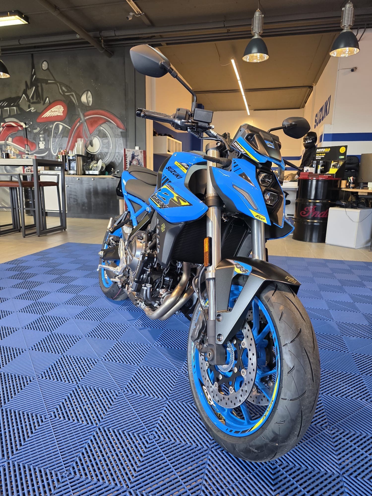 SUZUKI GSX 8 S EVO-image-2