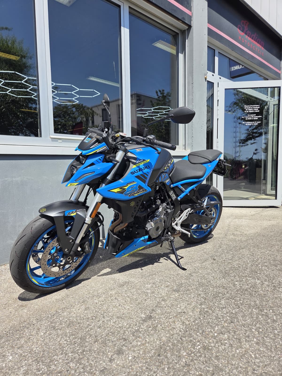 SUZUKI GSX 8 S EVO-image-3