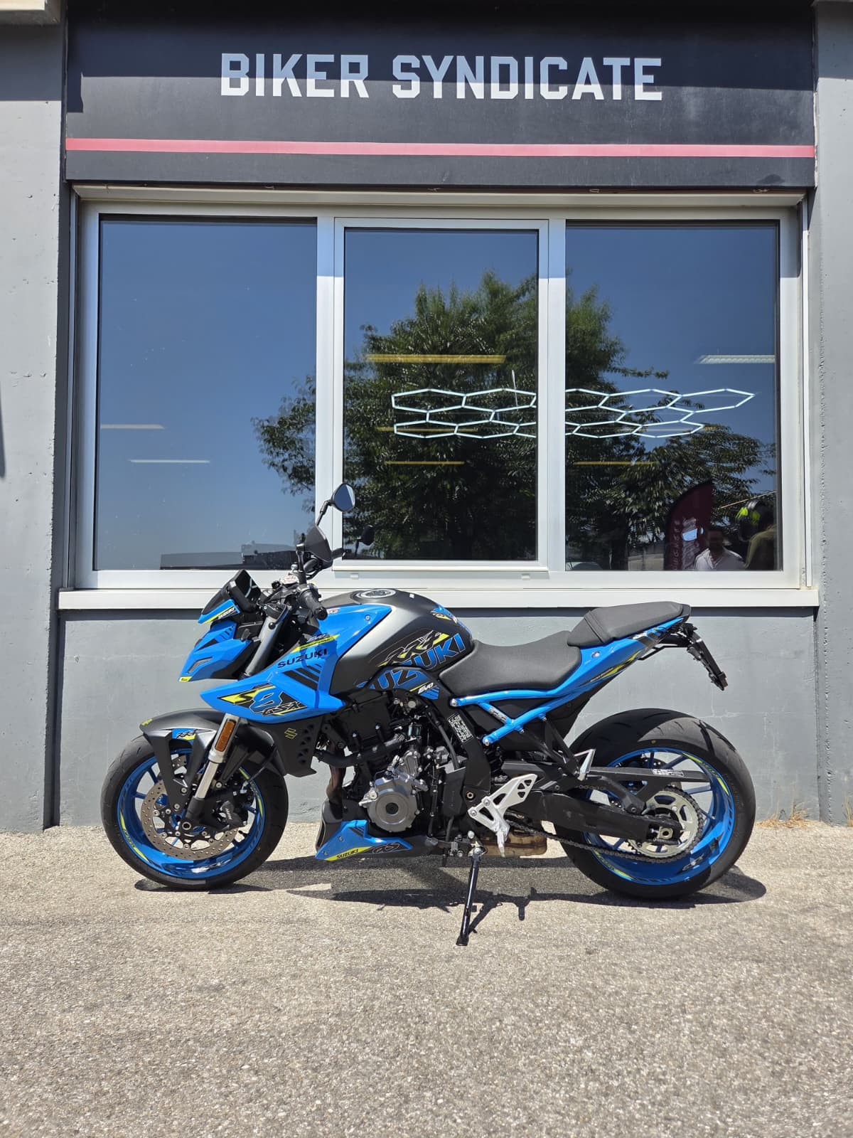 SUZUKI GSX 8 S EVO-image-1