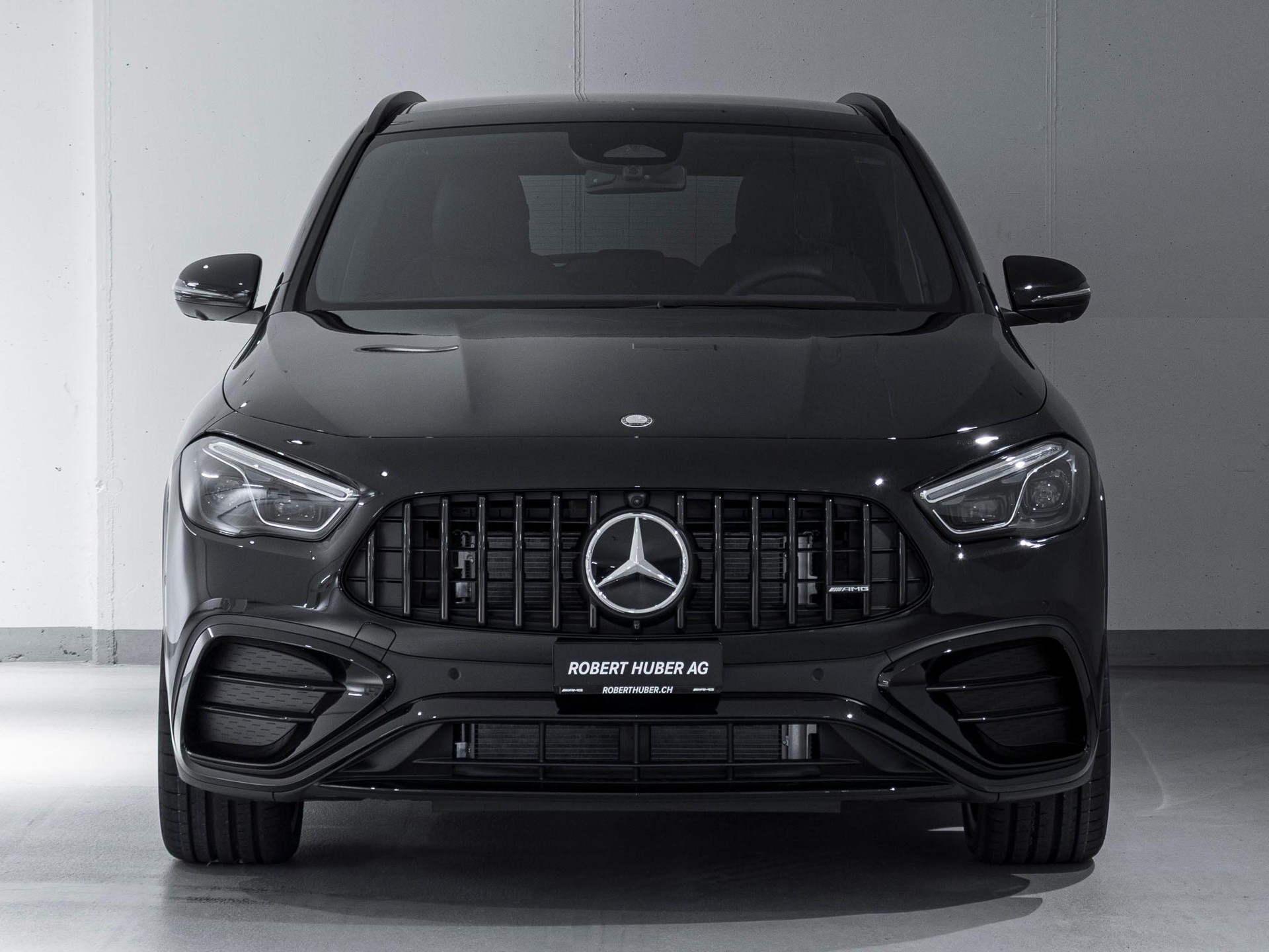 MERCEDES-BENZ GLA 35 AMG 4MATIC-image-3