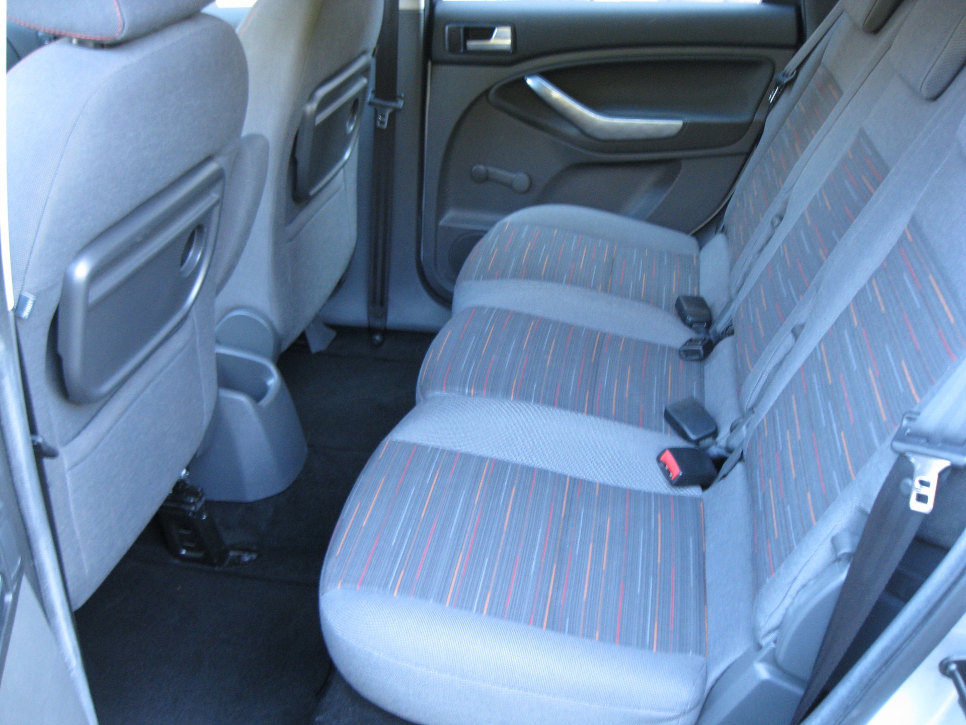 FORD C-Max 2.0 16V Carving Automatic-image-6