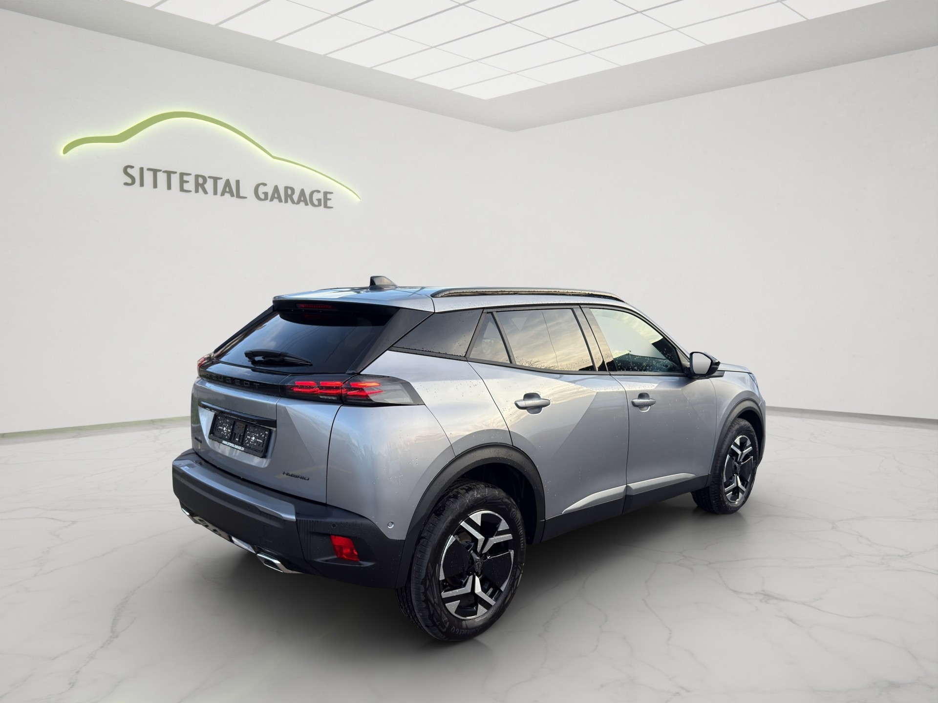 PEUGEOT 2008 1.2 145 MHEV Allure-image-6
