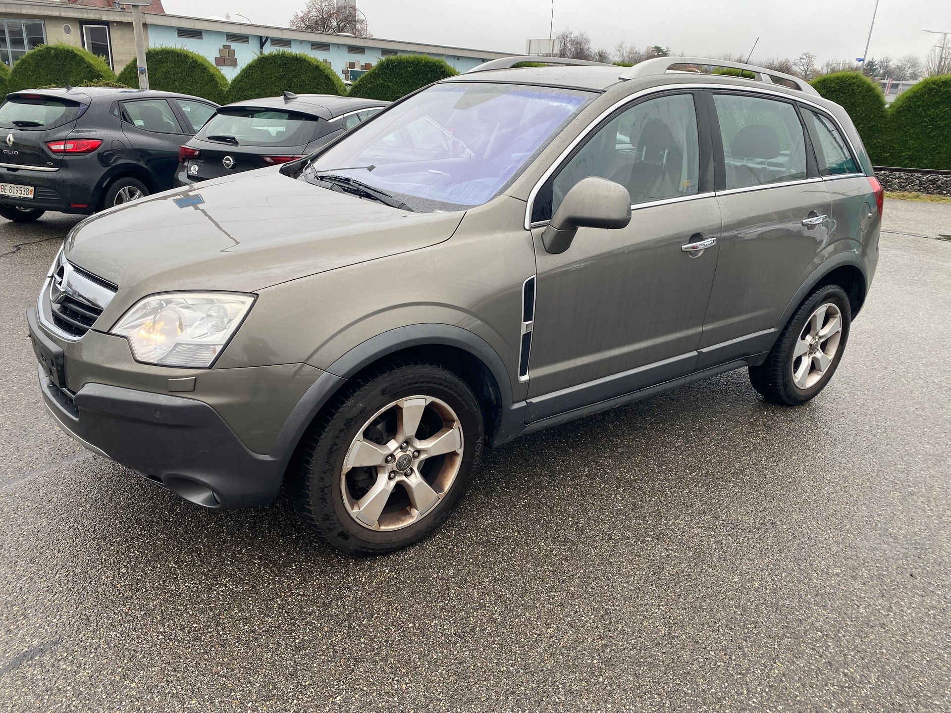 OPEL Antara 2.0 CDTi Enjoy 4WD Automatic-image-2