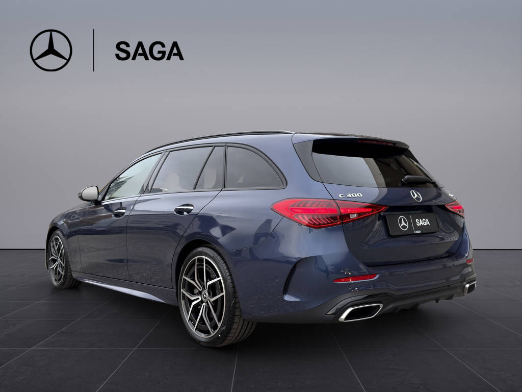 MERCEDES-BENZ C 300 AMG Line 4matic Kombi-image-3