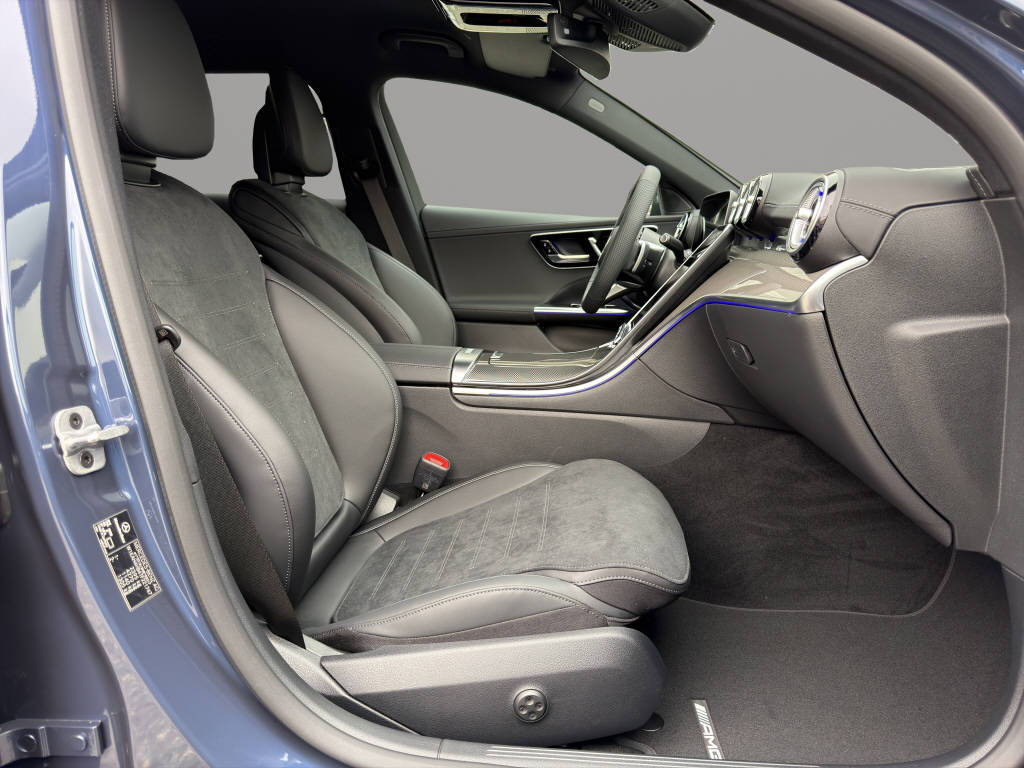 MERCEDES-BENZ C 300 AMG Line 4matic Kombi-image-13