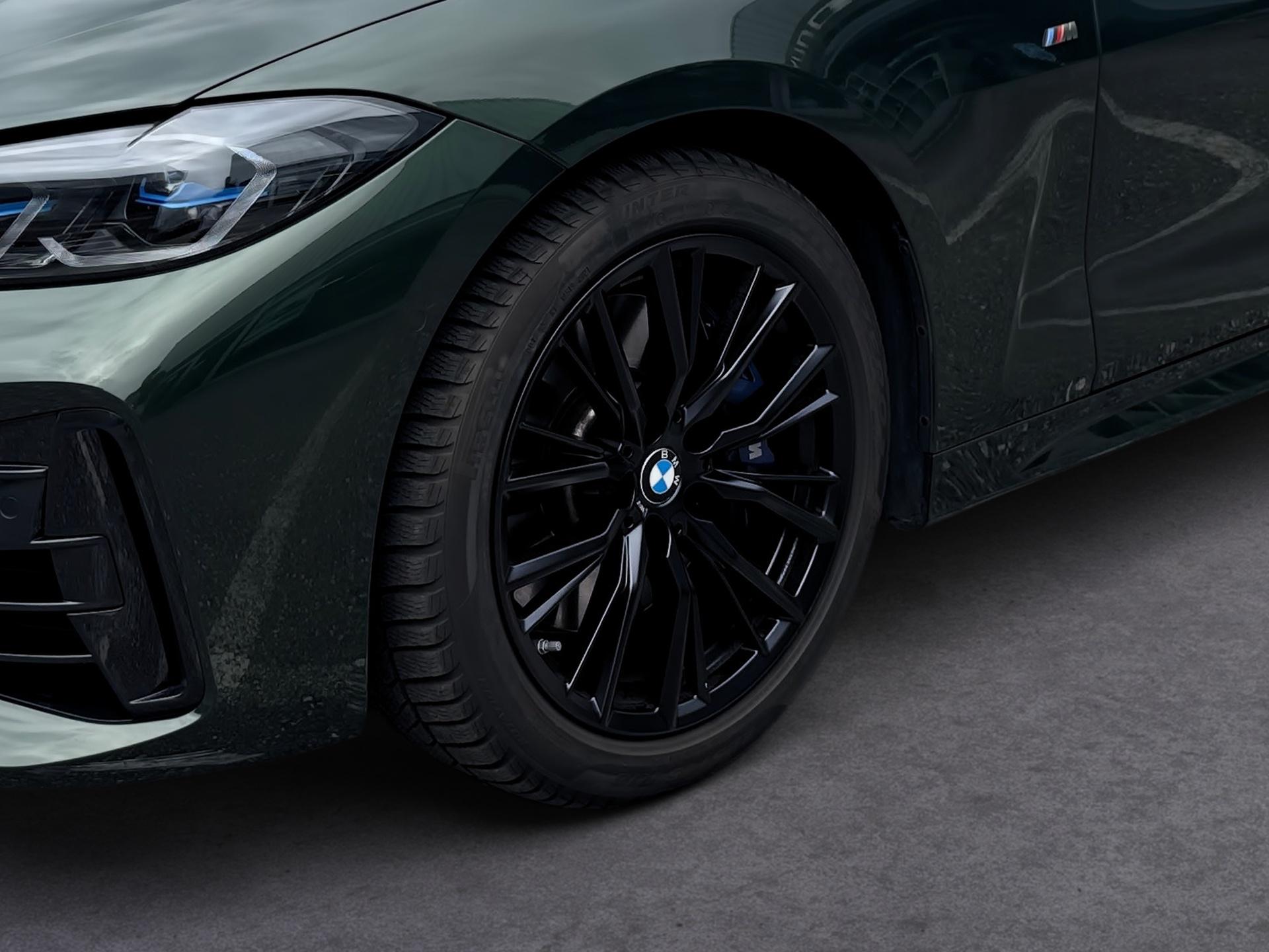 BMW M440i xDrive 48V Cabriolet Steptronic-image-5