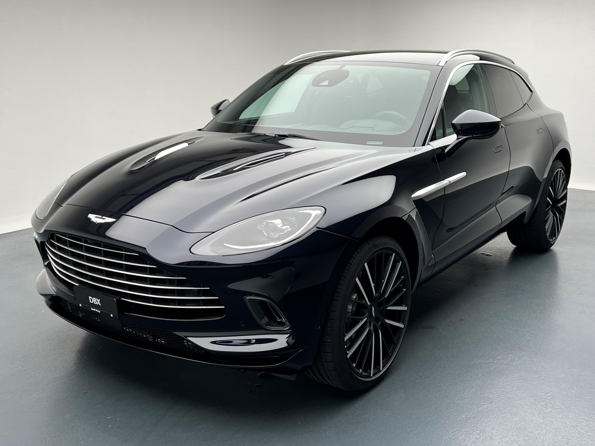 ASTON MARTIN DBX 4.0 V8 Bi-Turbo-image-0
