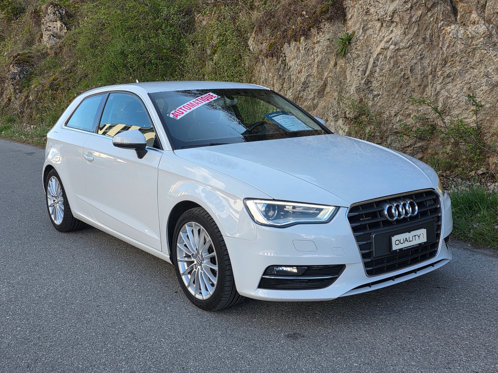 AUDI A3 1.8 TFSI Ambition quattro S-tronic-image-5