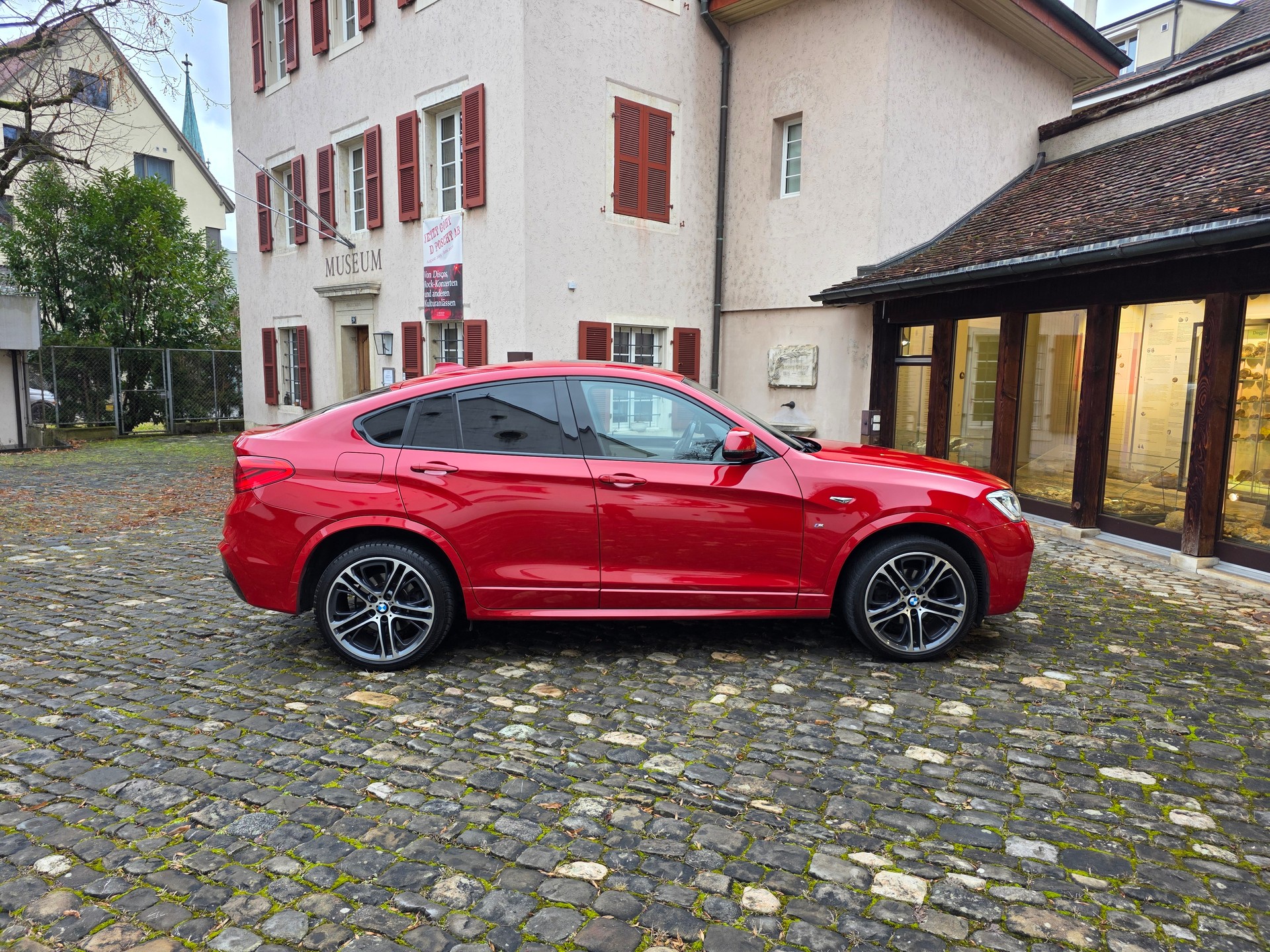 BMW X4 xDrive 35d M-Sport-image-8