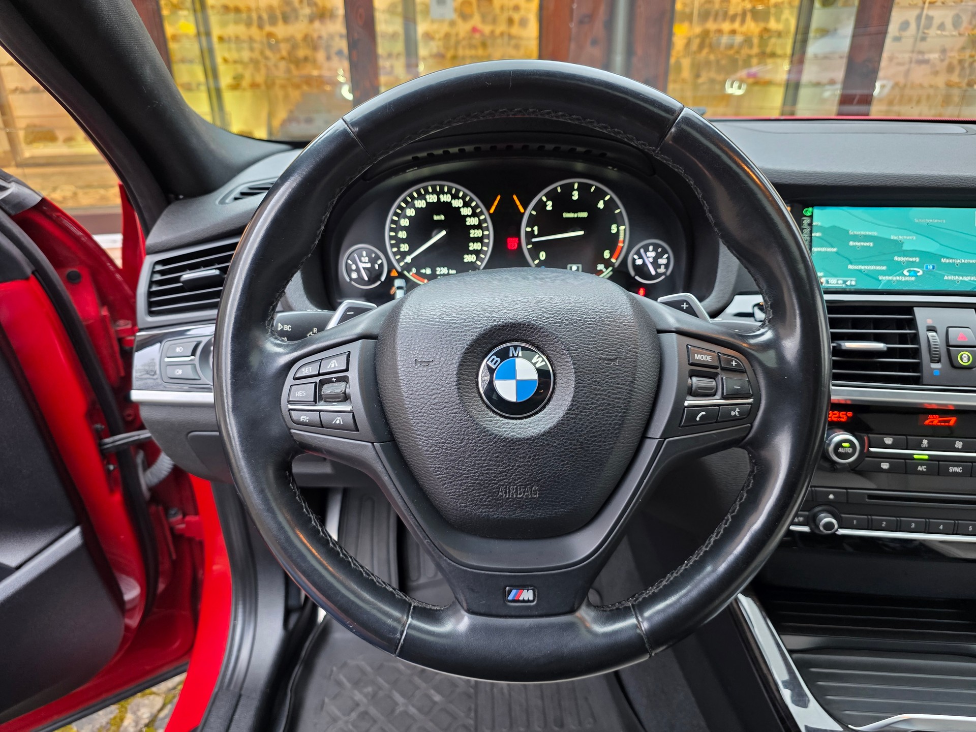 BMW X4 xDrive 35d M-Sport-image-13
