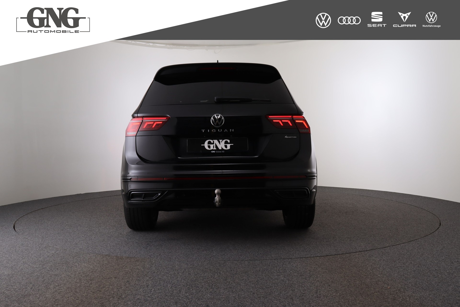 VW Tiguan 2.0TSI R-Line 4Motion DSG-image-3