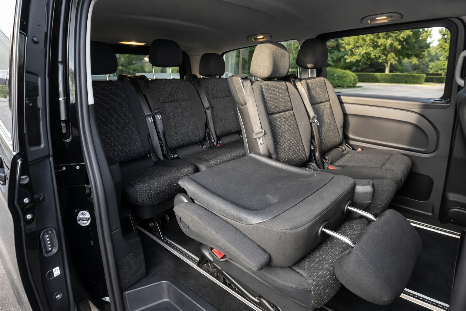 MERCEDES-BENZ Vito 116 CDI L Sel. 4M A-image-8