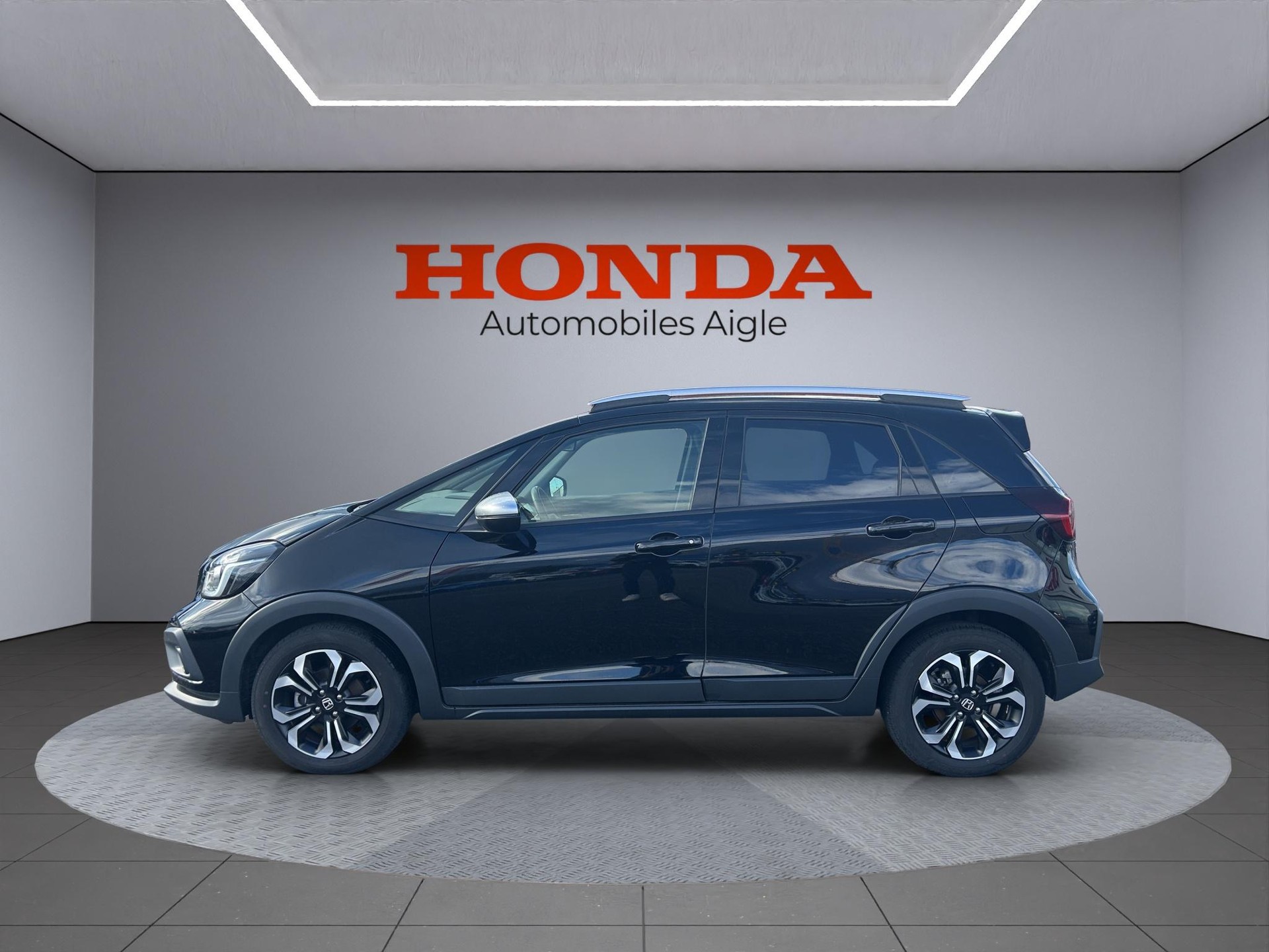 HONDA Jazz 1.5 i-MMD Crosstar Advance-showroom-element-1