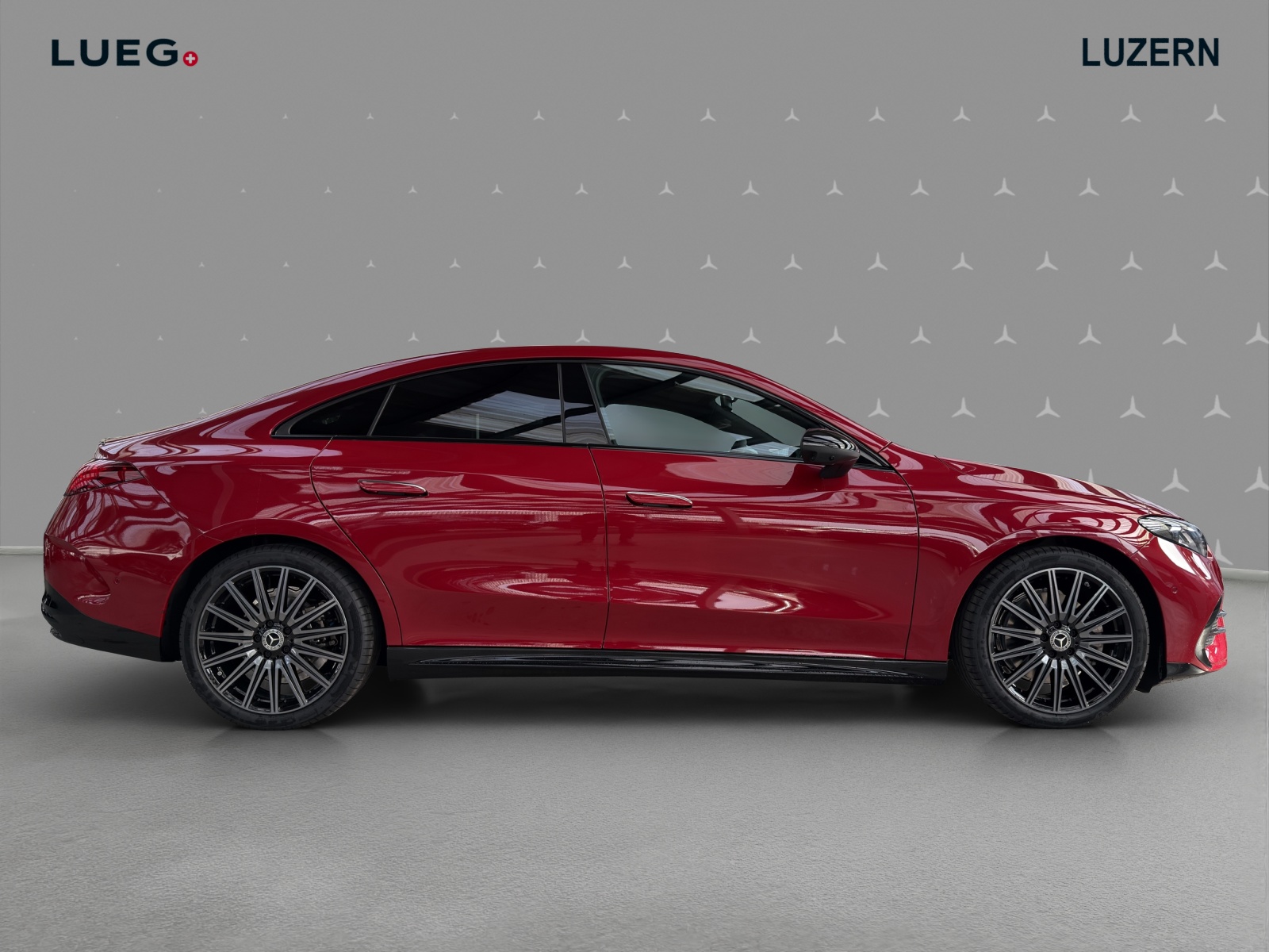 MERCEDES-BENZ CLA 220 8G-DCT 4Matic-image-5