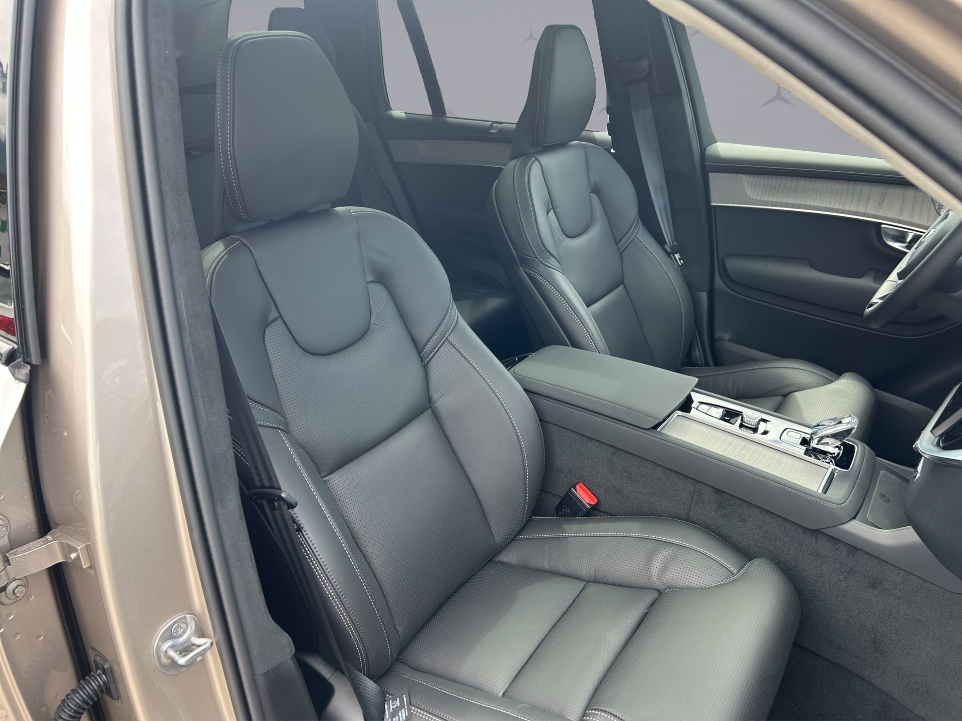 VOLVO XC90 2.0 T8 TE Ultra Dark eAWD-image-15