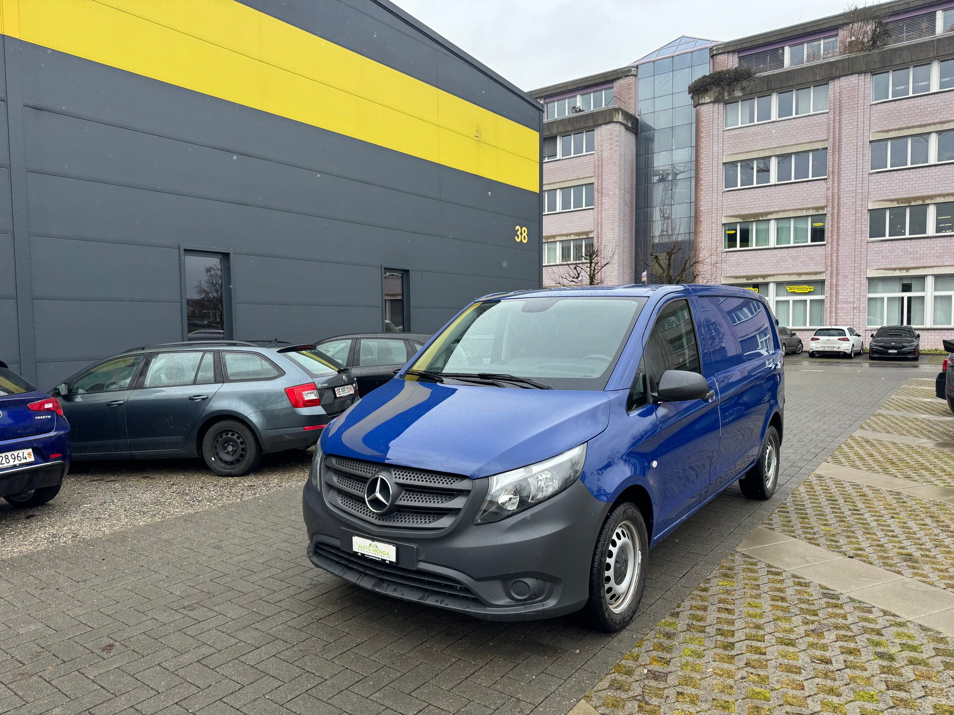 MERCEDES-BENZ Vito 116 CDI Pro
