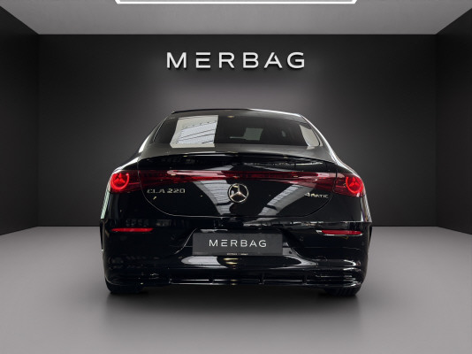 MERCEDES-BENZ CLA 220 8G-DCT 4Matic-image-4