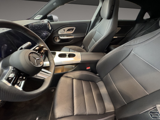 MERCEDES-BENZ CLA 220 8G-DCT 4Matic-image-8