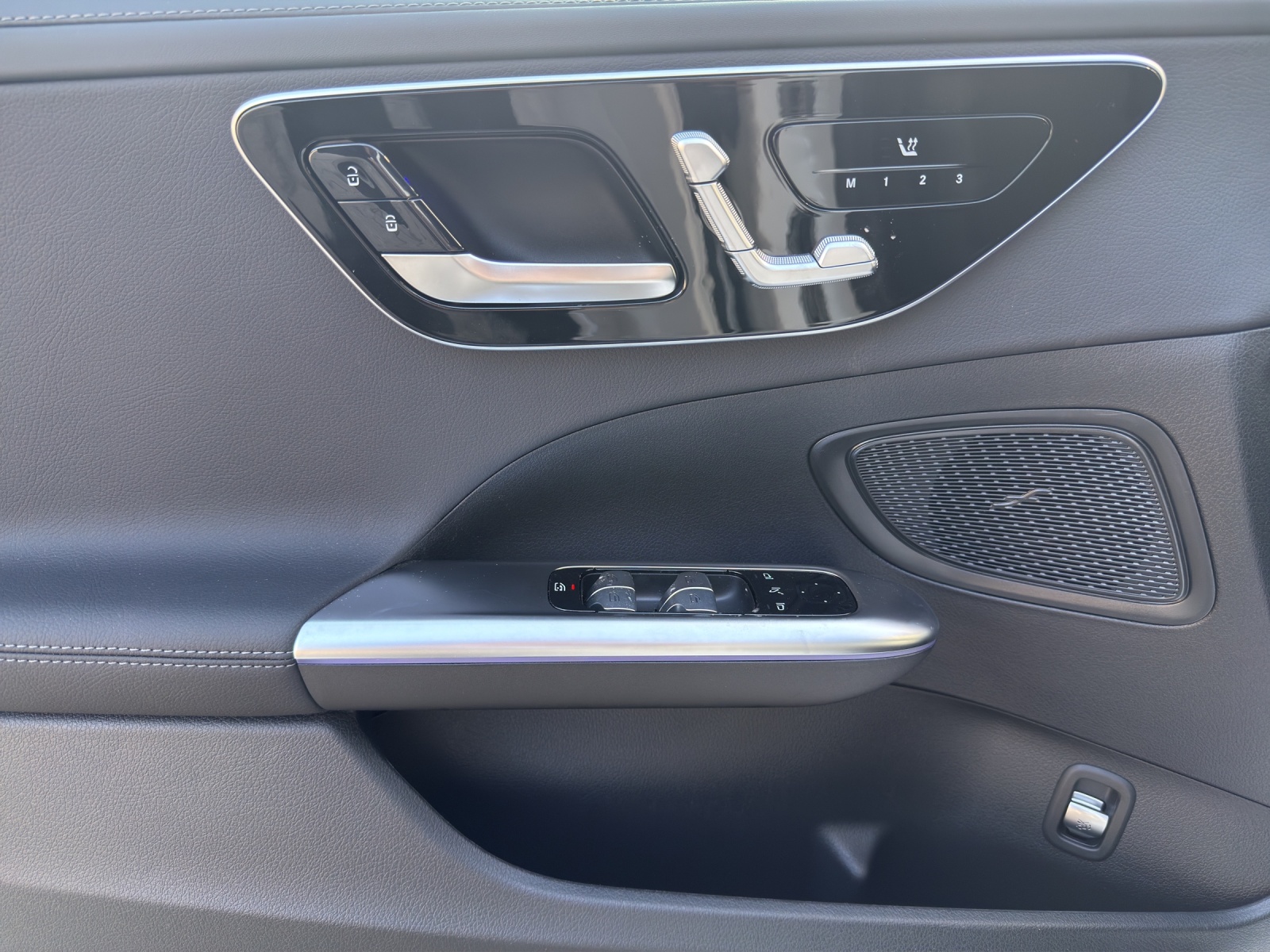 MERCEDES-BENZ C 220 d T 4 Matic Swiss Star-image-12