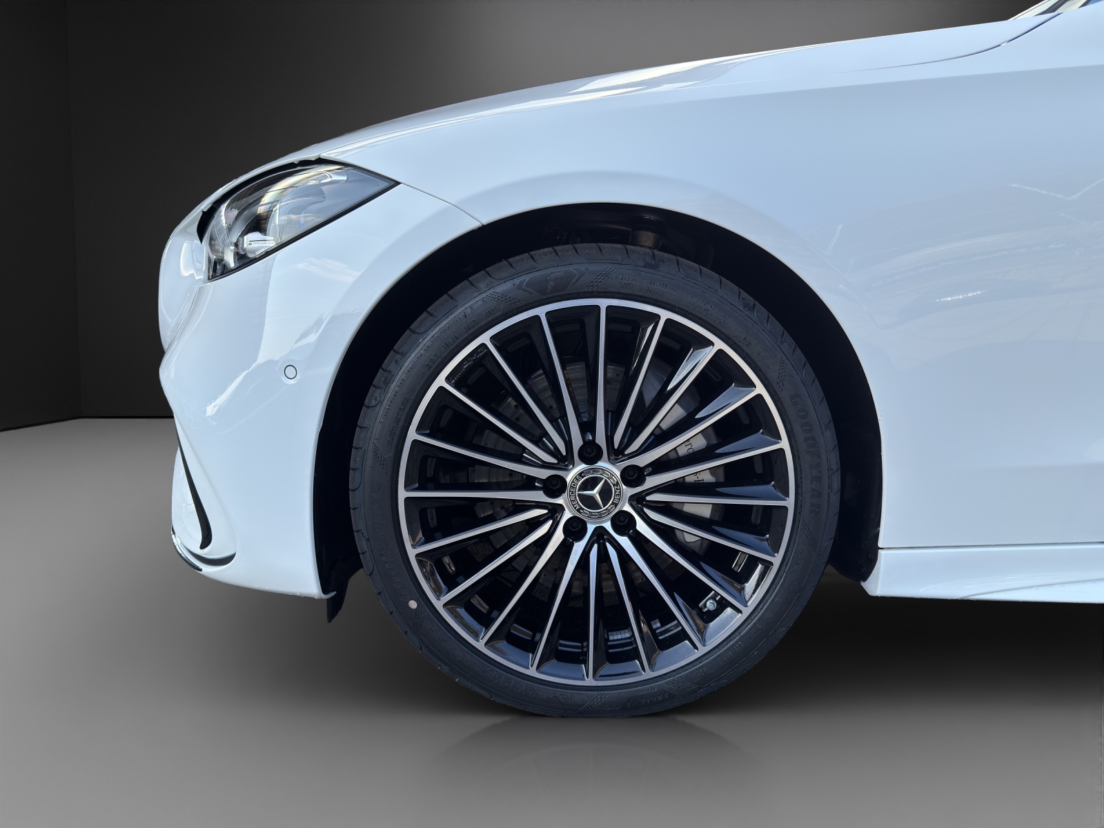 MERCEDES-BENZ C 220 d T 4 Matic Swiss Star-image-7