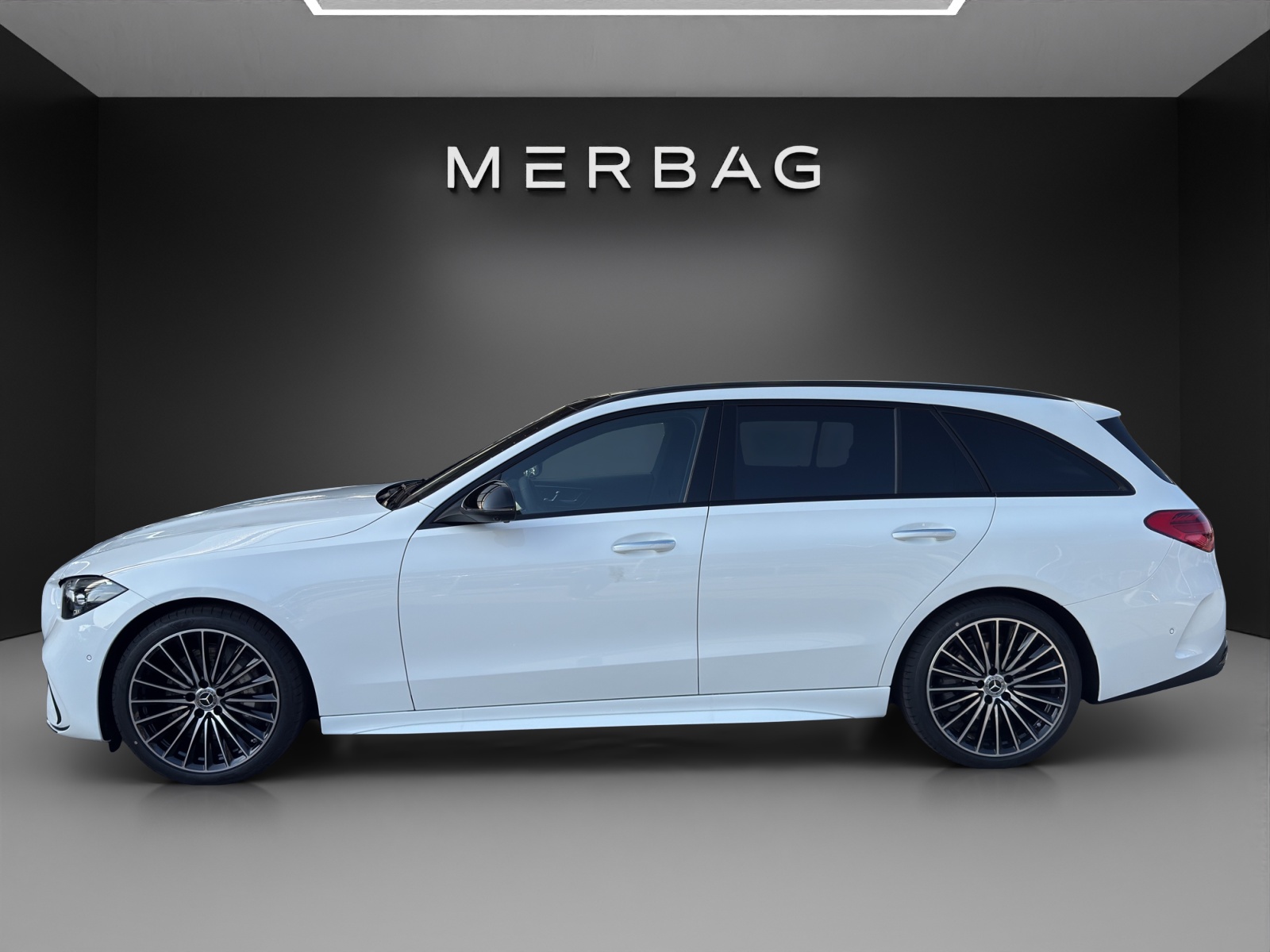MERCEDES-BENZ C 220 d T 4 Matic Swiss Star-image-1