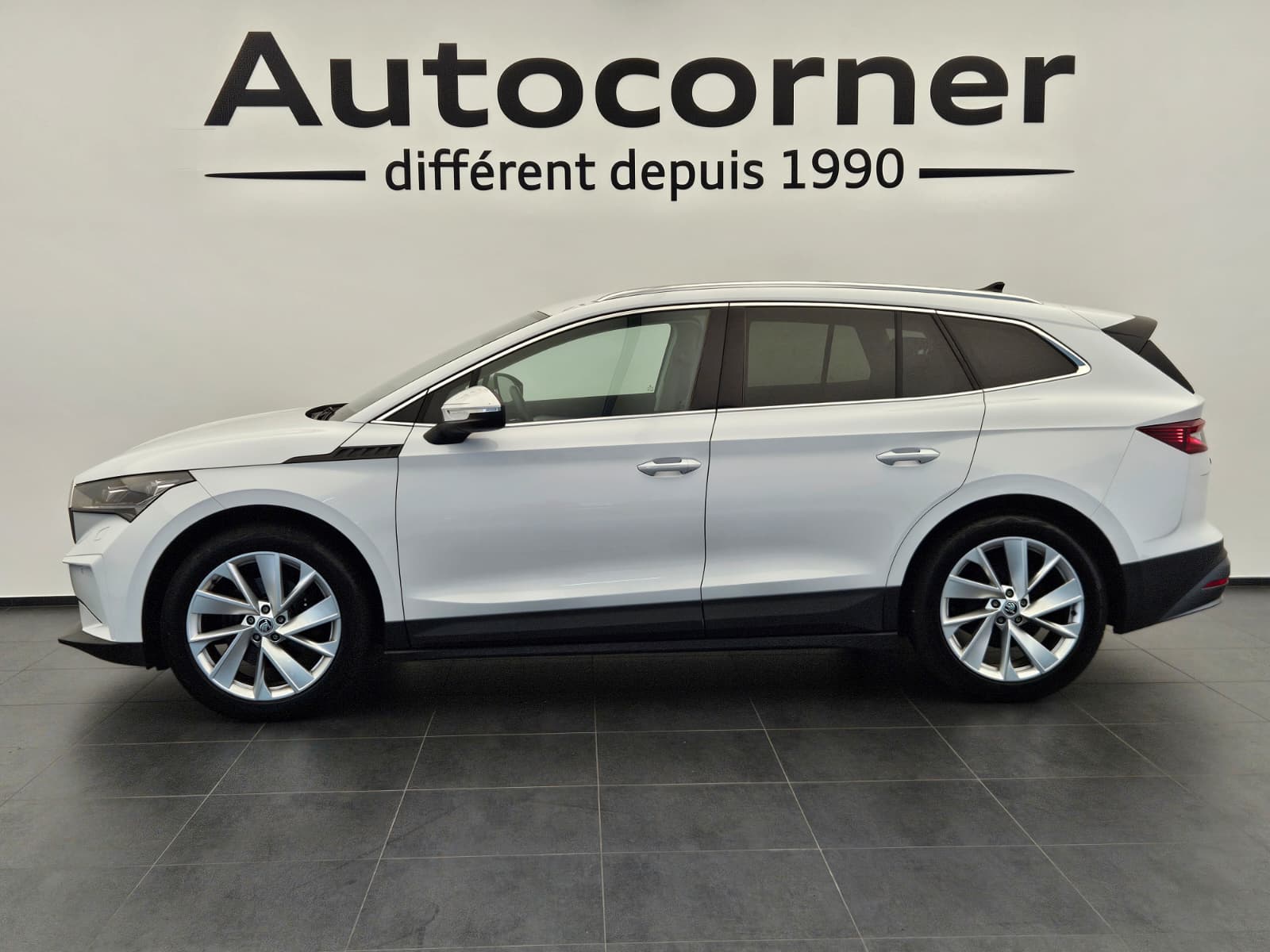 SKODA Enyaq iV 60-image-2