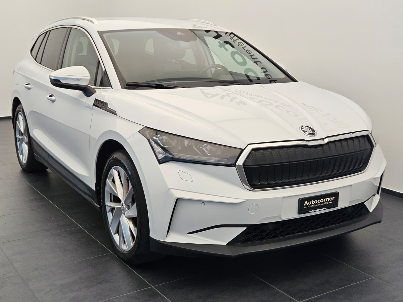 SKODA Enyaq iV 60-image-5