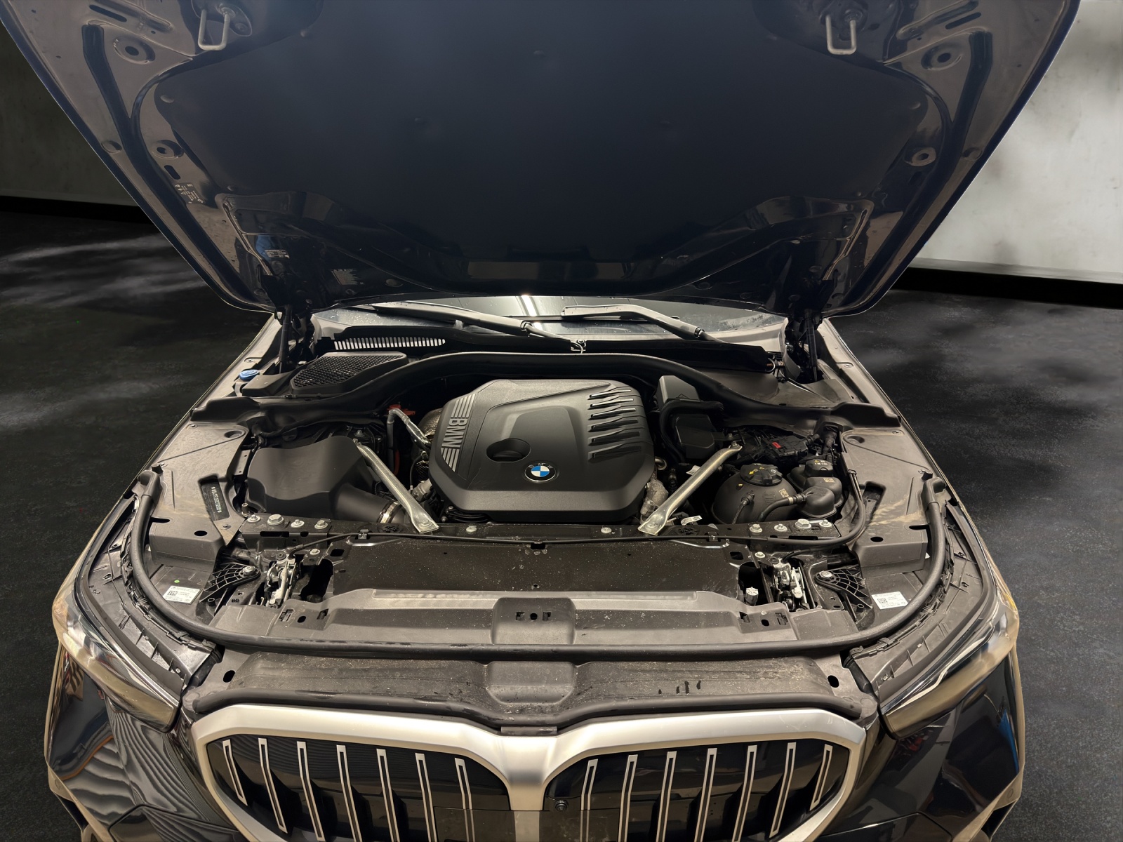 BMW BMW 540d xDrive 48V M Sport Steptronic-image-17