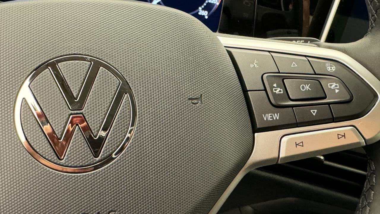VW Golf VIII 1.5 TSI PHEV Limited-image-9