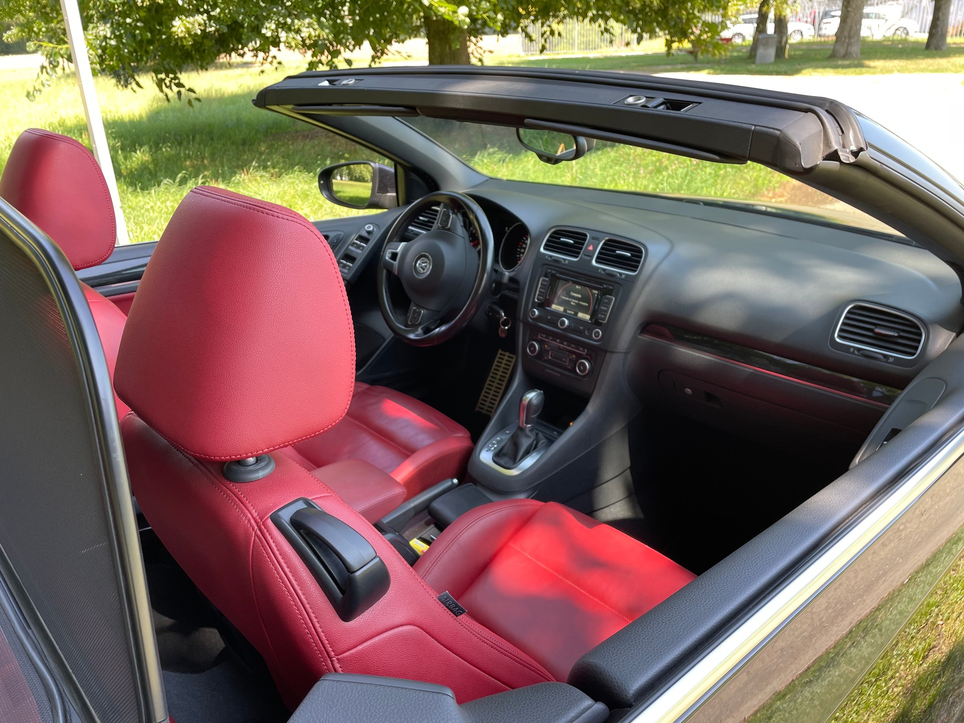 VW Golf Cabrio 1.4 TSI DSG-image-2