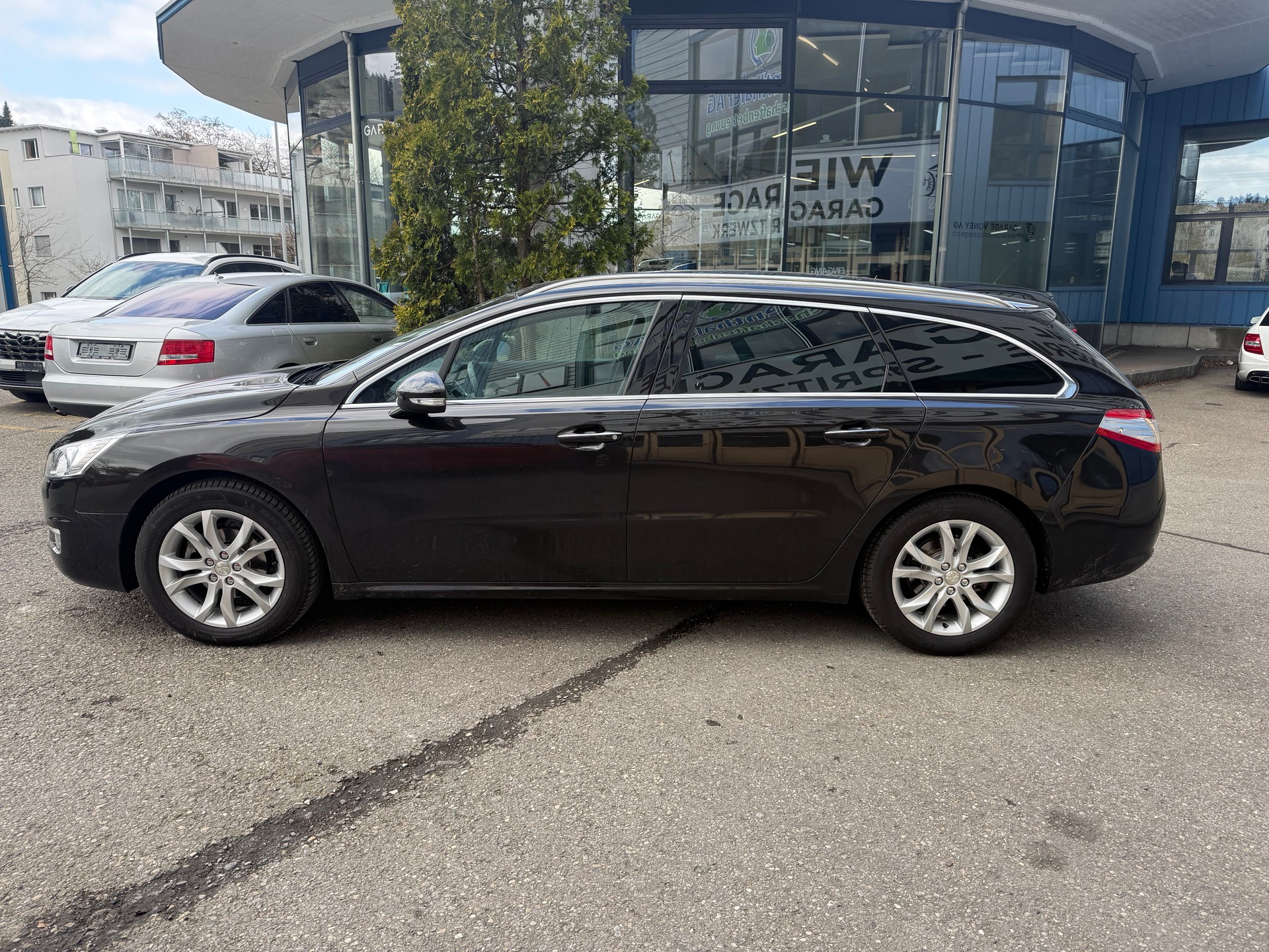 PEUGEOT 508 SW 1.6 e-HDI Business EGS6-image-7