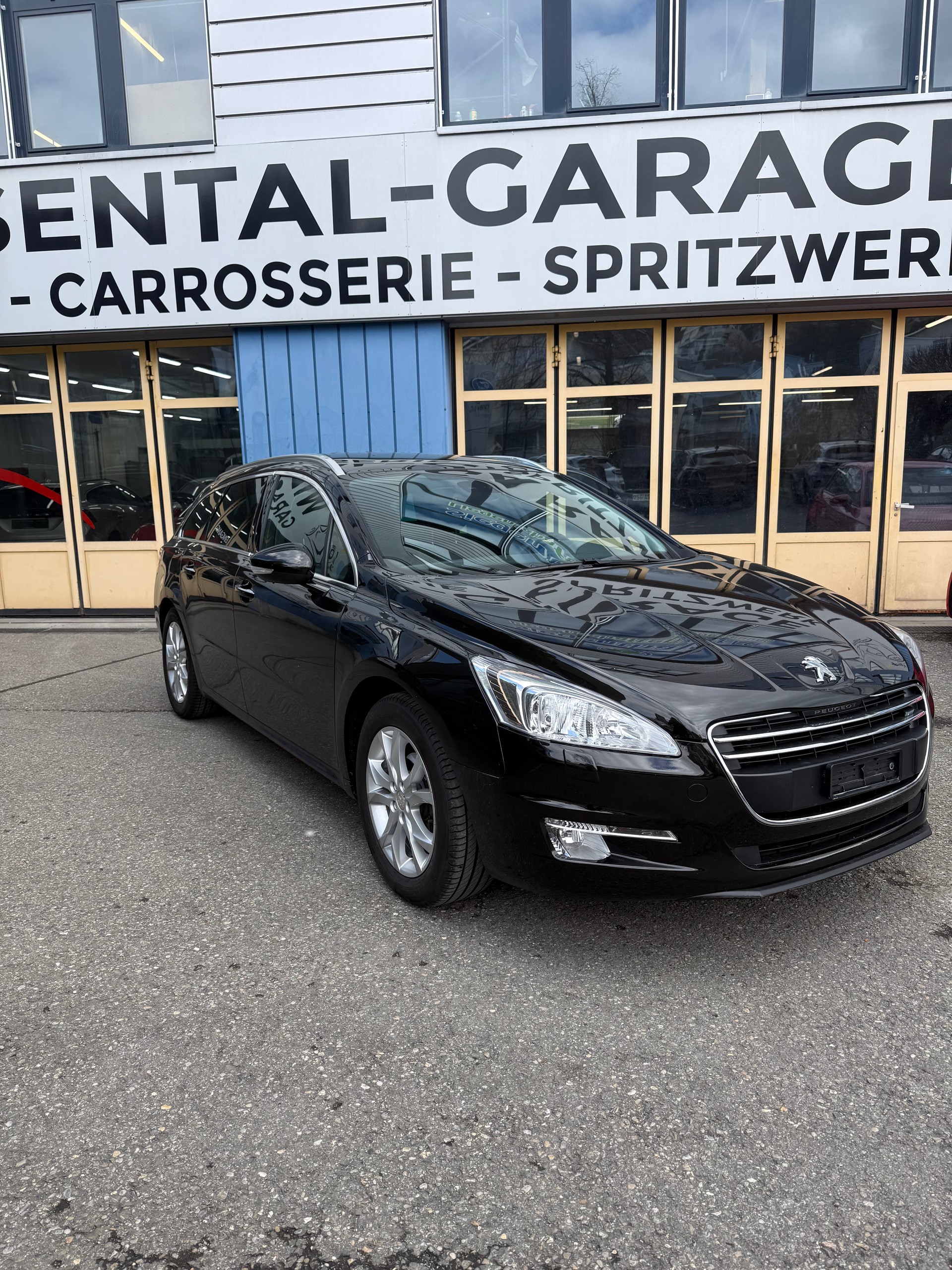 PEUGEOT 508 SW 1.6 e-HDI Business EGS6-image-2