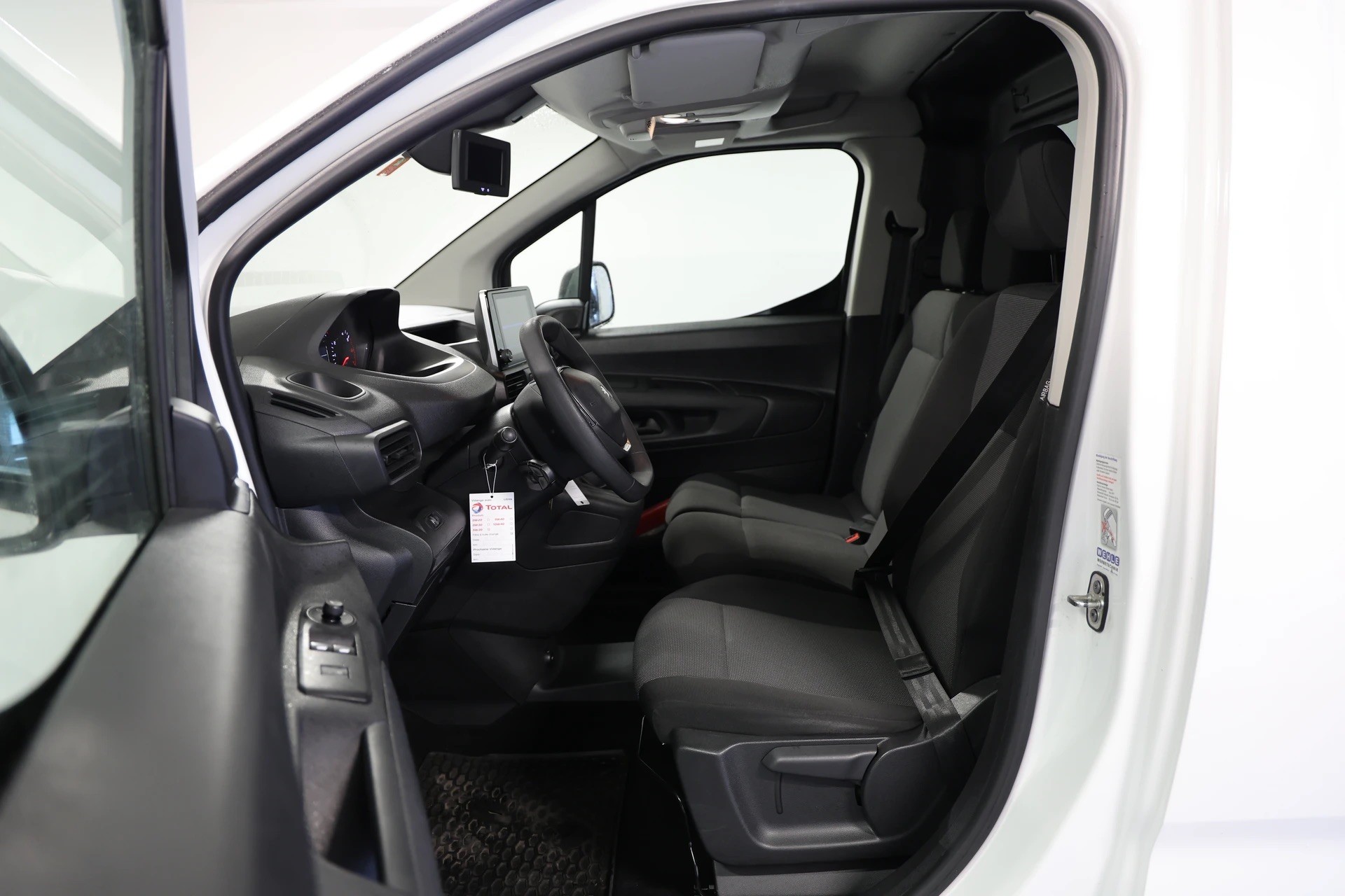 PEUGEOT Partner 1.5 Blue HDi s/s Asphalt 1000kg-image-5