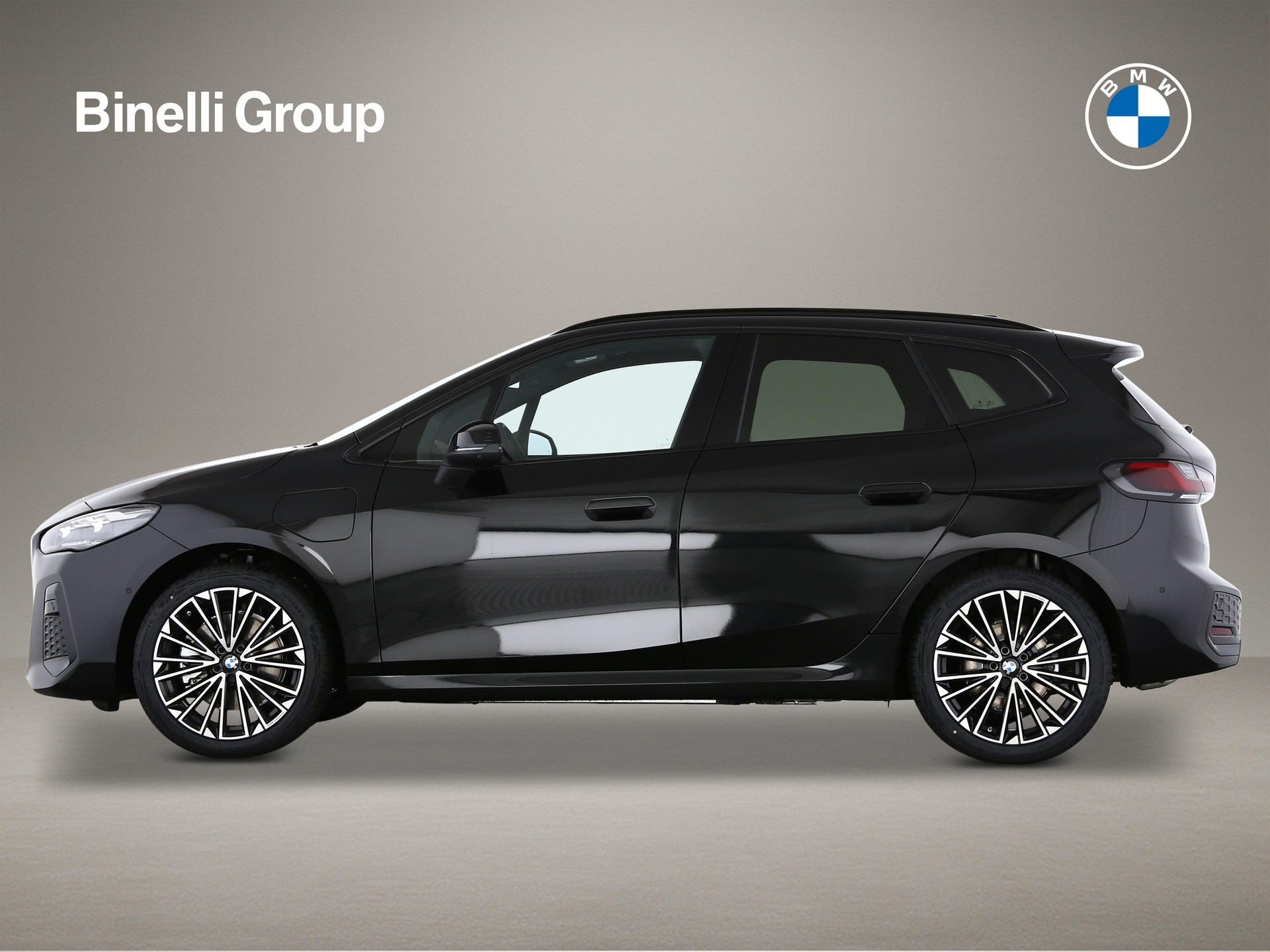 BMW 230e xDrive paddles Active Tourer-image-4