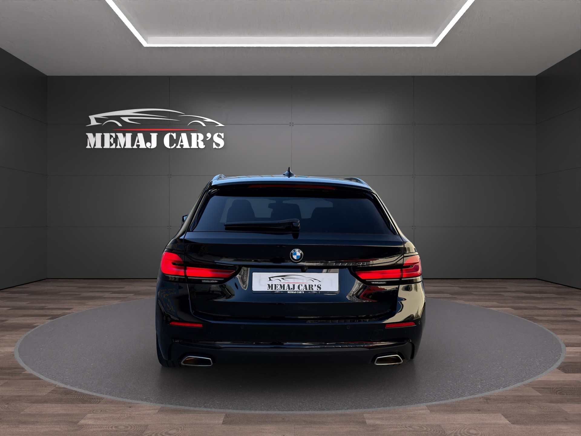 BMW 520d xDrive 48V Touring Fleet Edition Steptronic-image-7