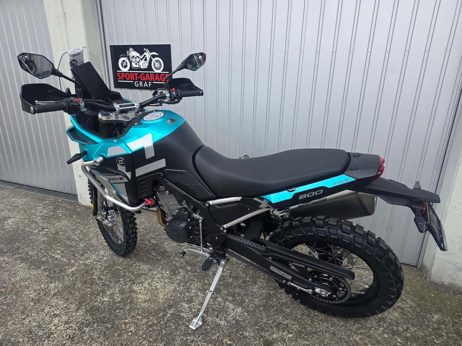 KOVE 800 X Rally-showroom-element-3