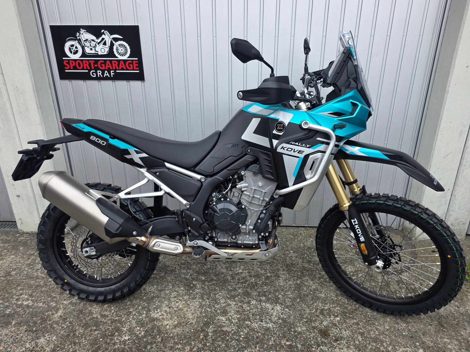 KOVE 800 X Rally-showroom-element-1